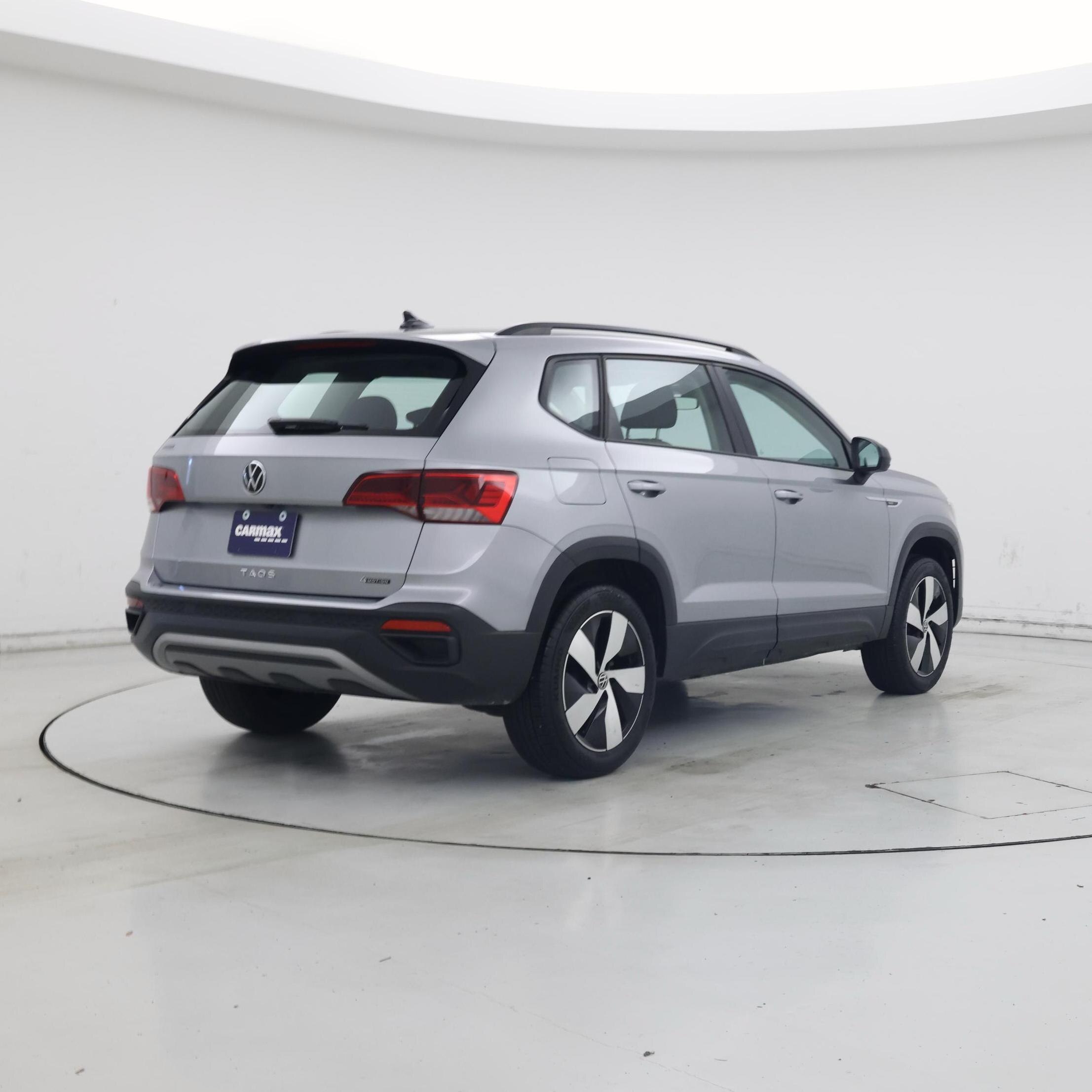 Thumbnail: 2024 Volkswagen Taos - 8