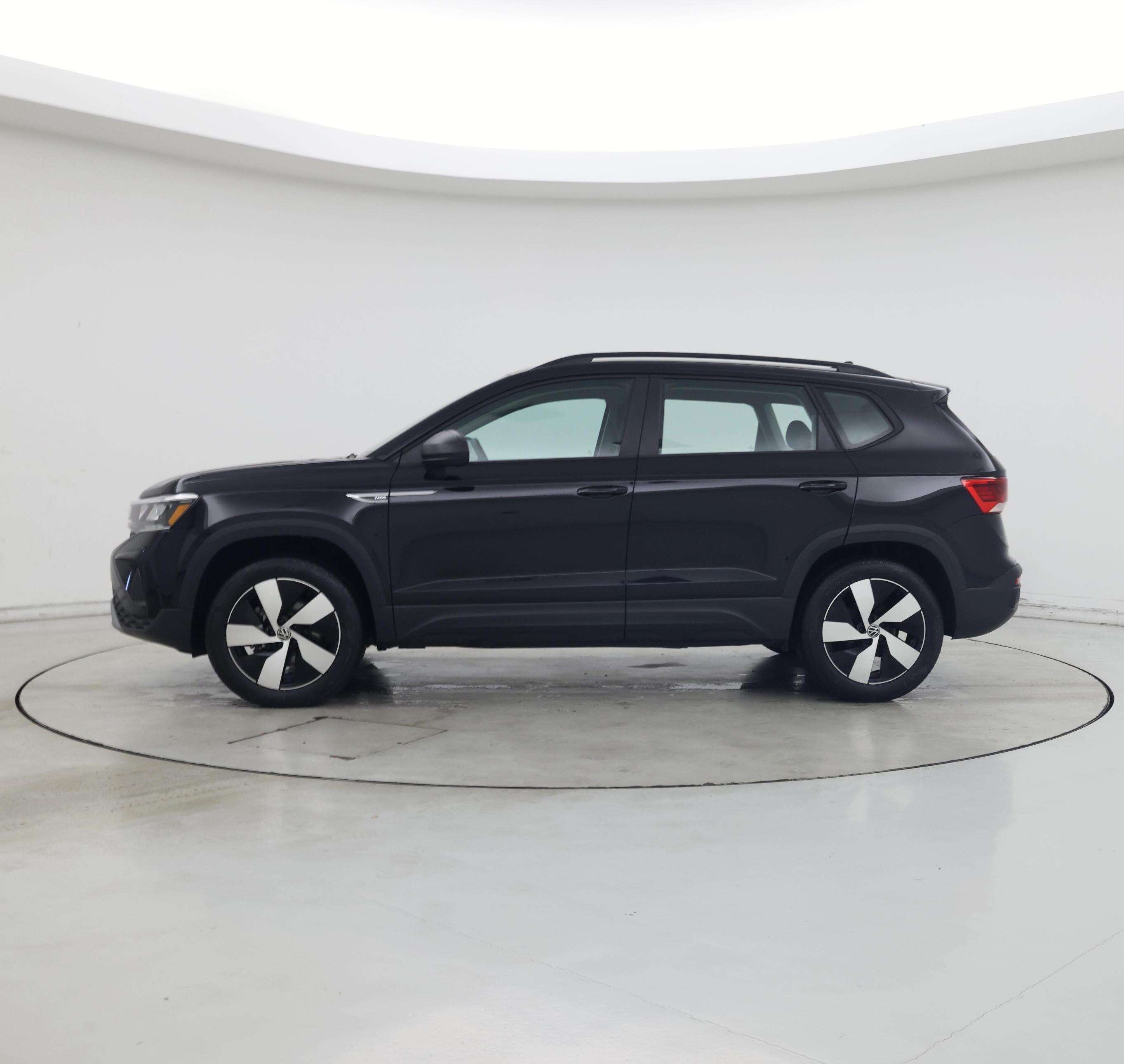 Thumbnail: 2024 Volkswagen Taos - 3