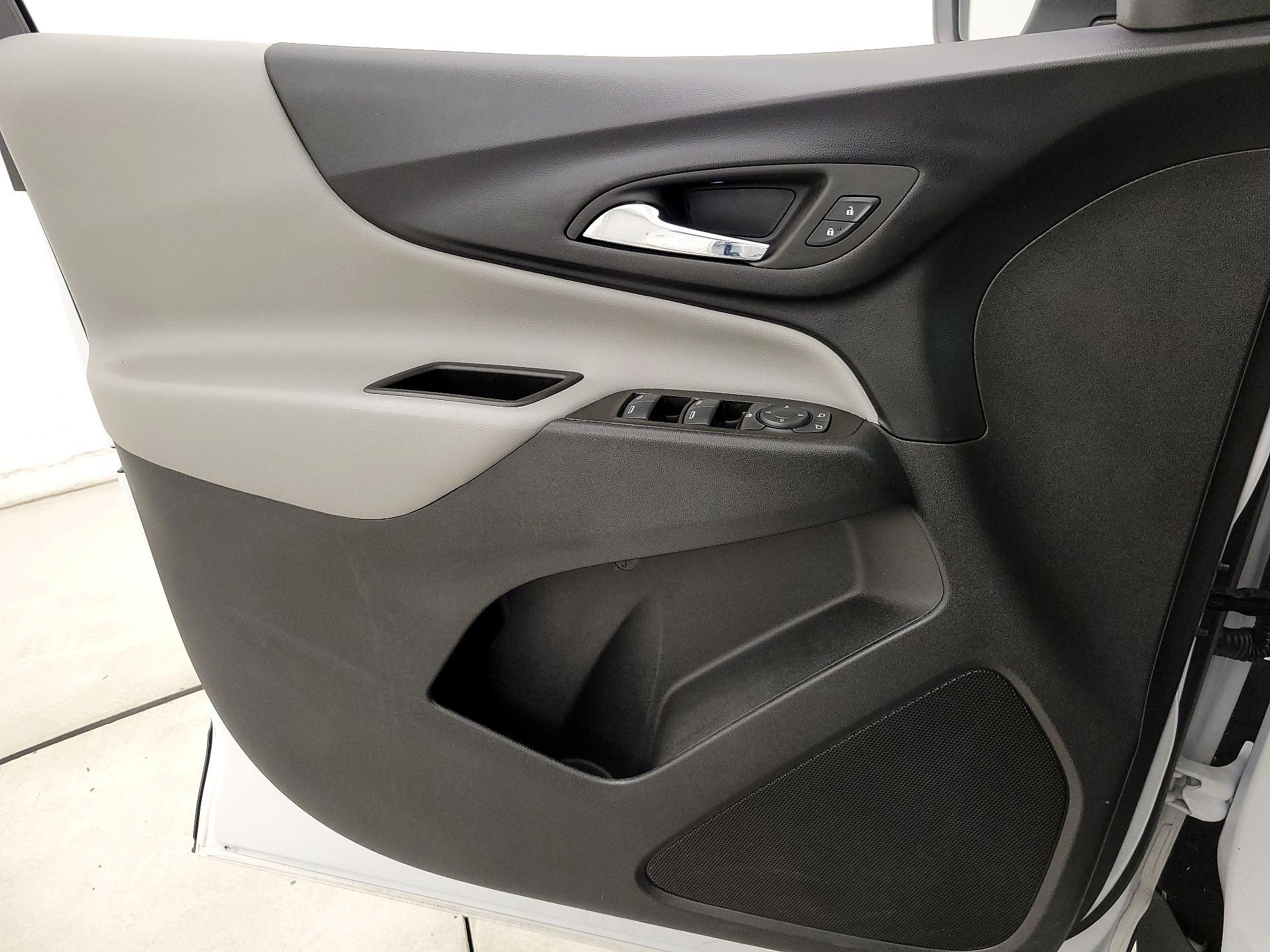 Thumbnail: 2023 Chevrolet Equinox - 12