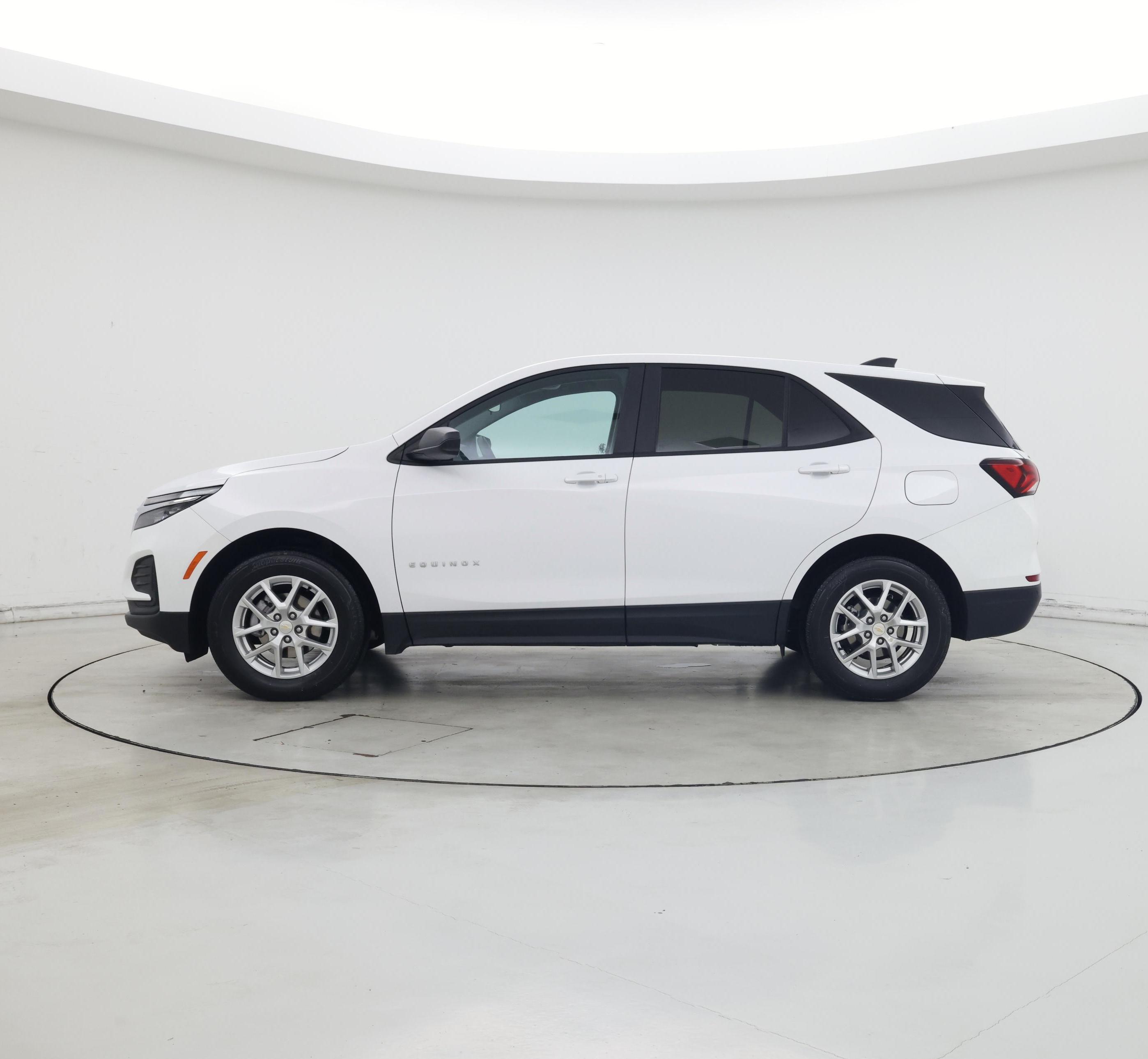 Thumbnail: 2023 Chevrolet Equinox - 3