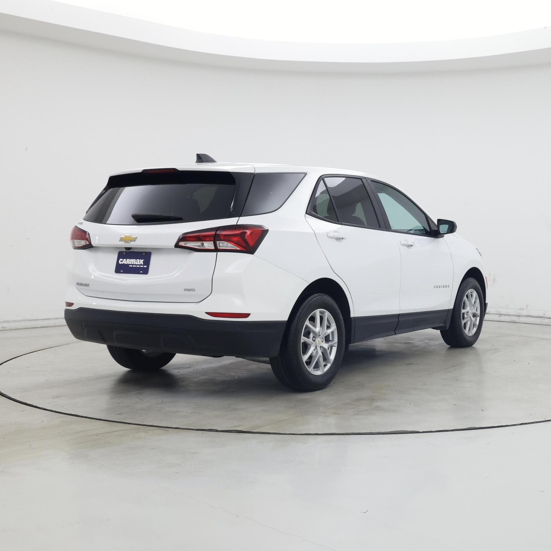 Thumbnail: 2023 Chevrolet Equinox - 8