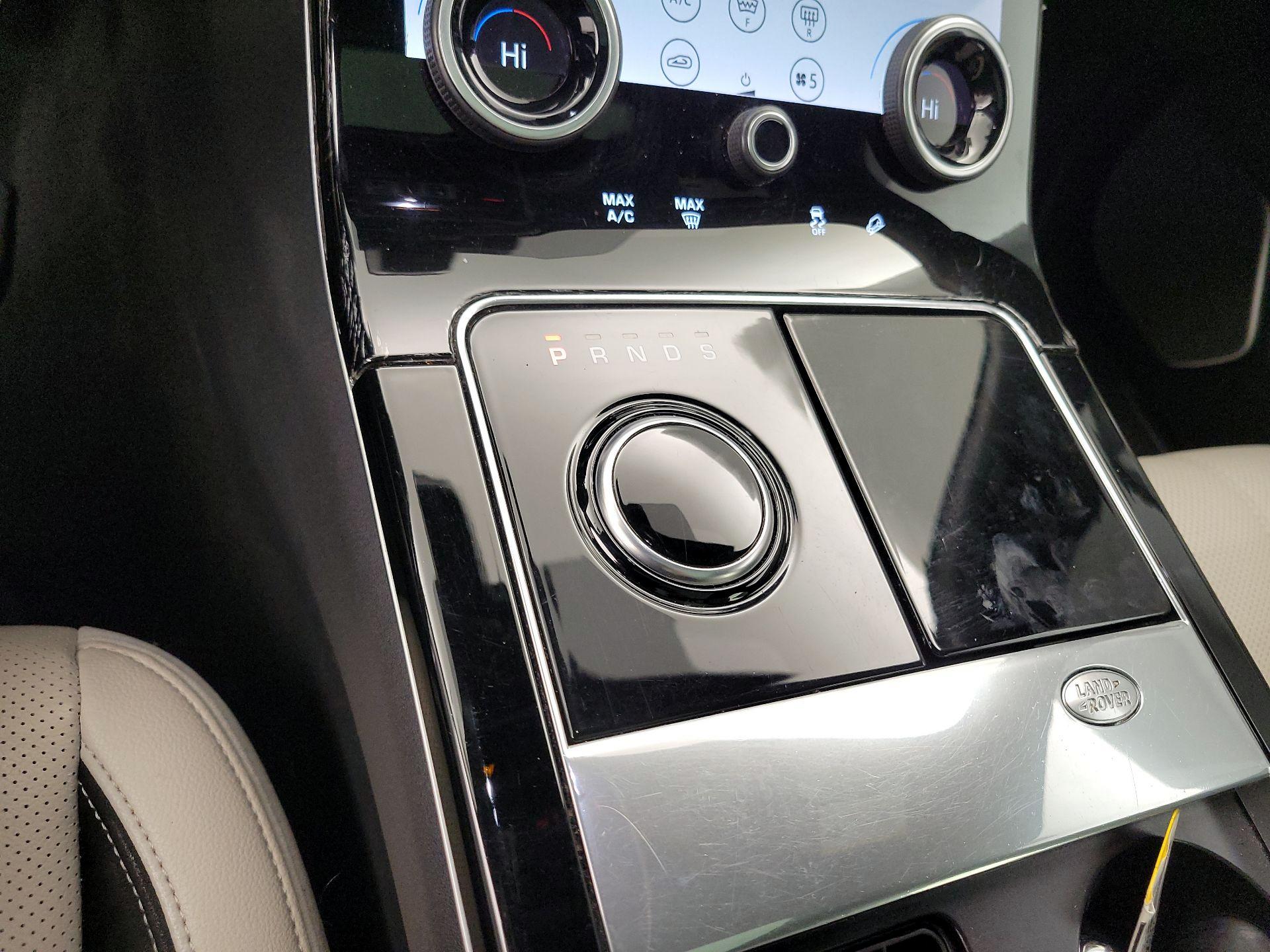 Thumbnail: 2018 Land Rover Range Rover Velar - 18