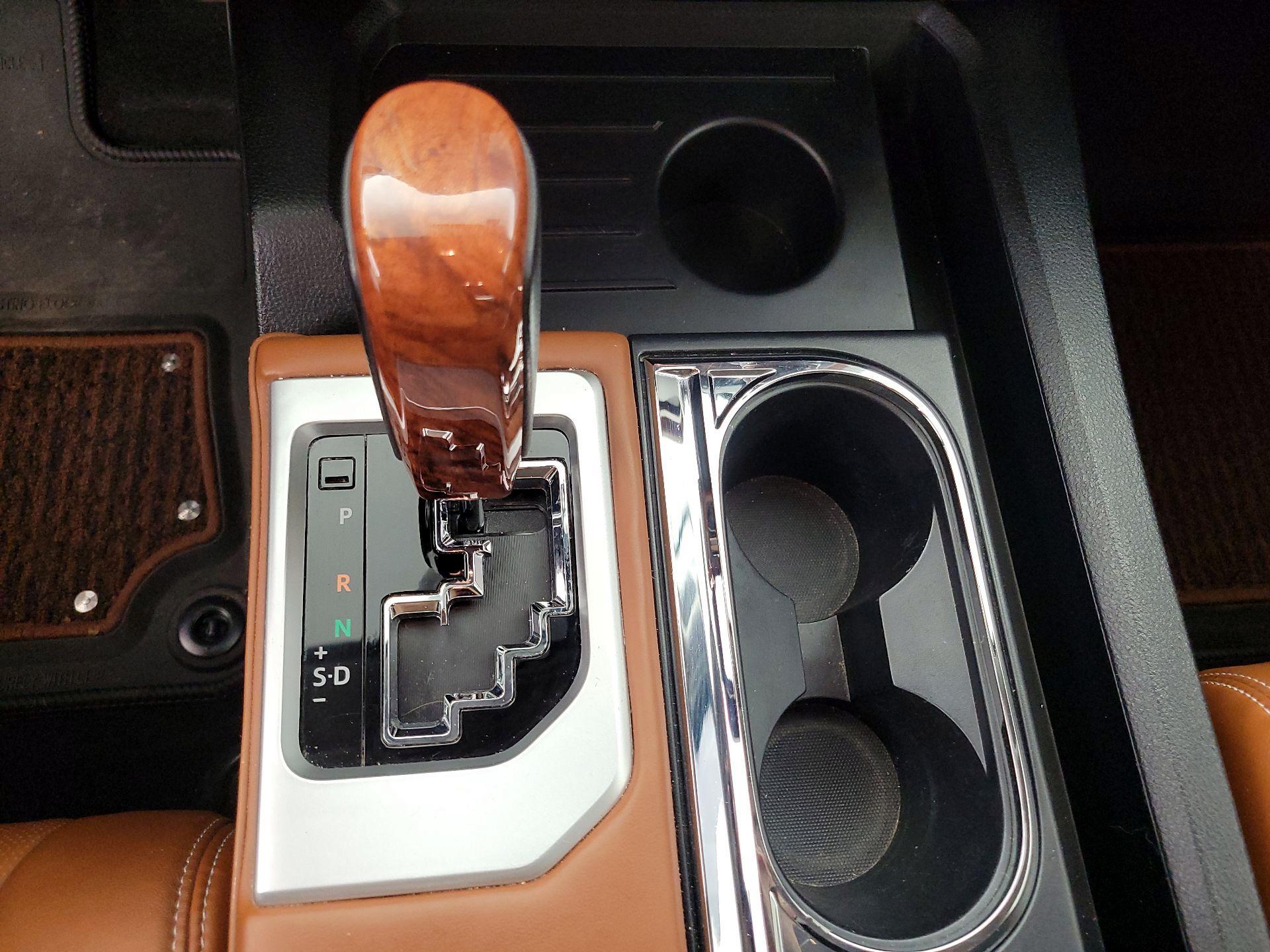 Thumbnail: 2017 Toyota Tundra - 18