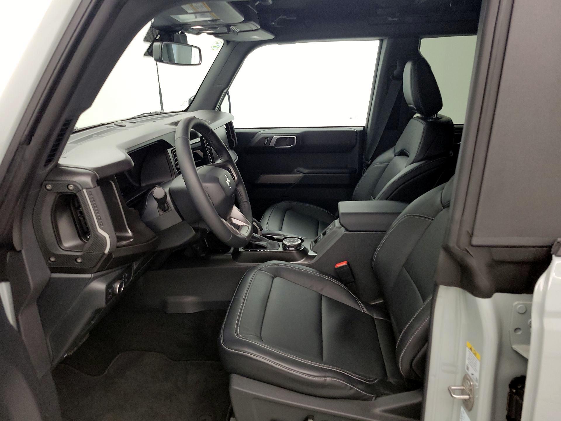 Thumbnail: 2021 Ford Bronco - 11