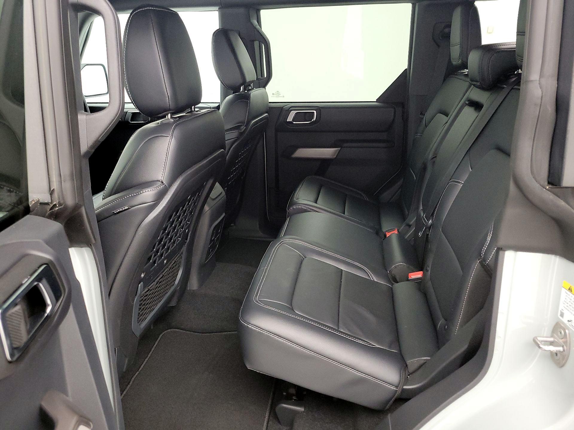 Thumbnail: 2021 Ford Bronco - 20