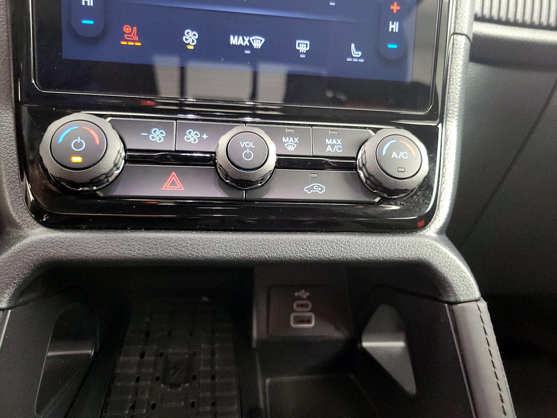 Thumbnail: 2025 Ford Ranger - 17