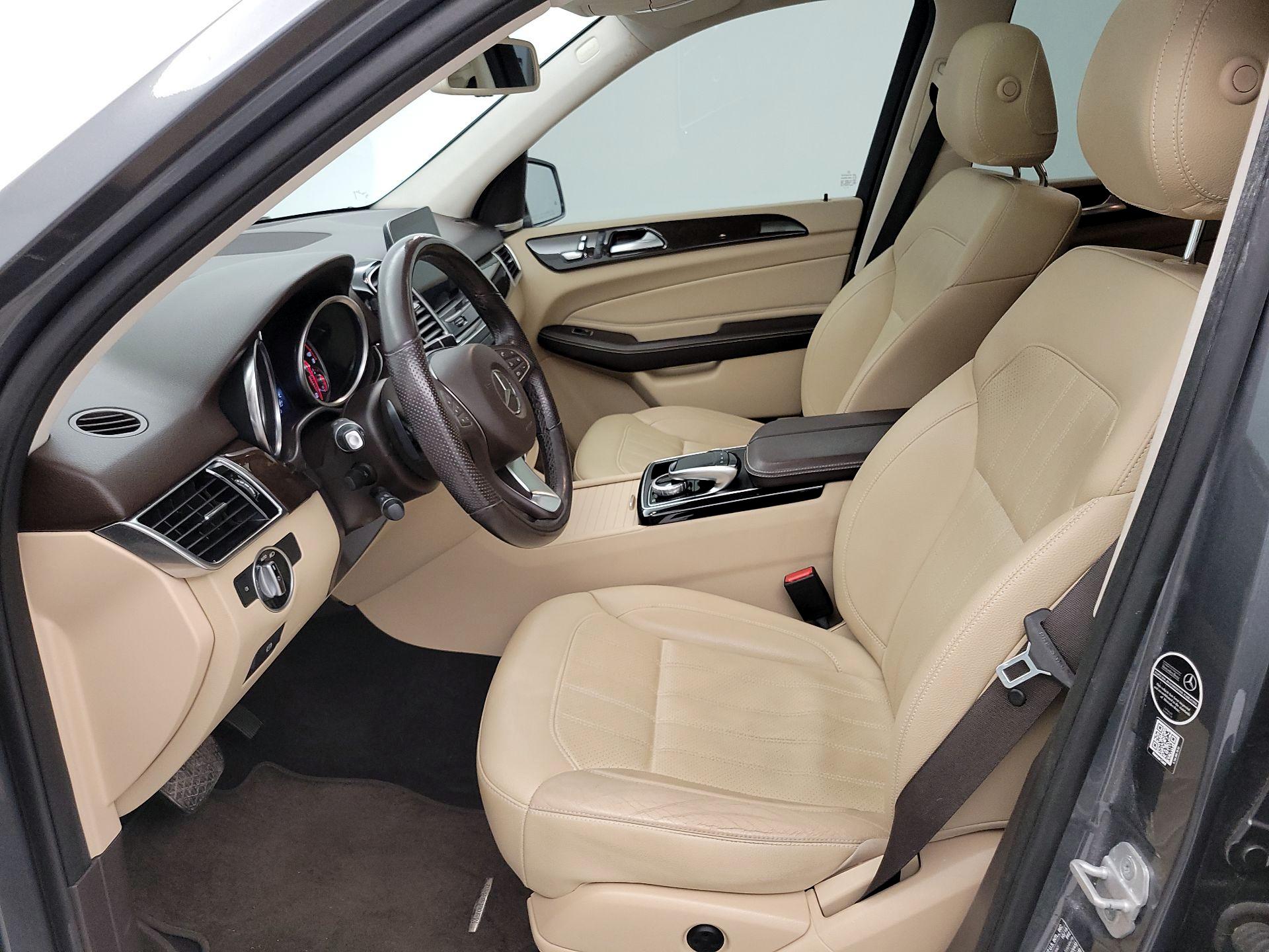 Thumbnail: 2017 Mercedes-Benz GLE - 11