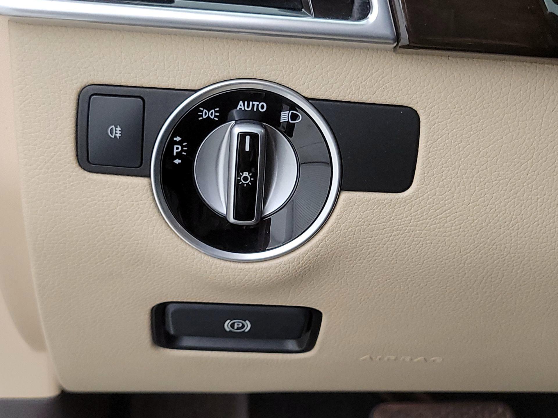 Thumbnail: 2017 Mercedes-Benz GLE - 13