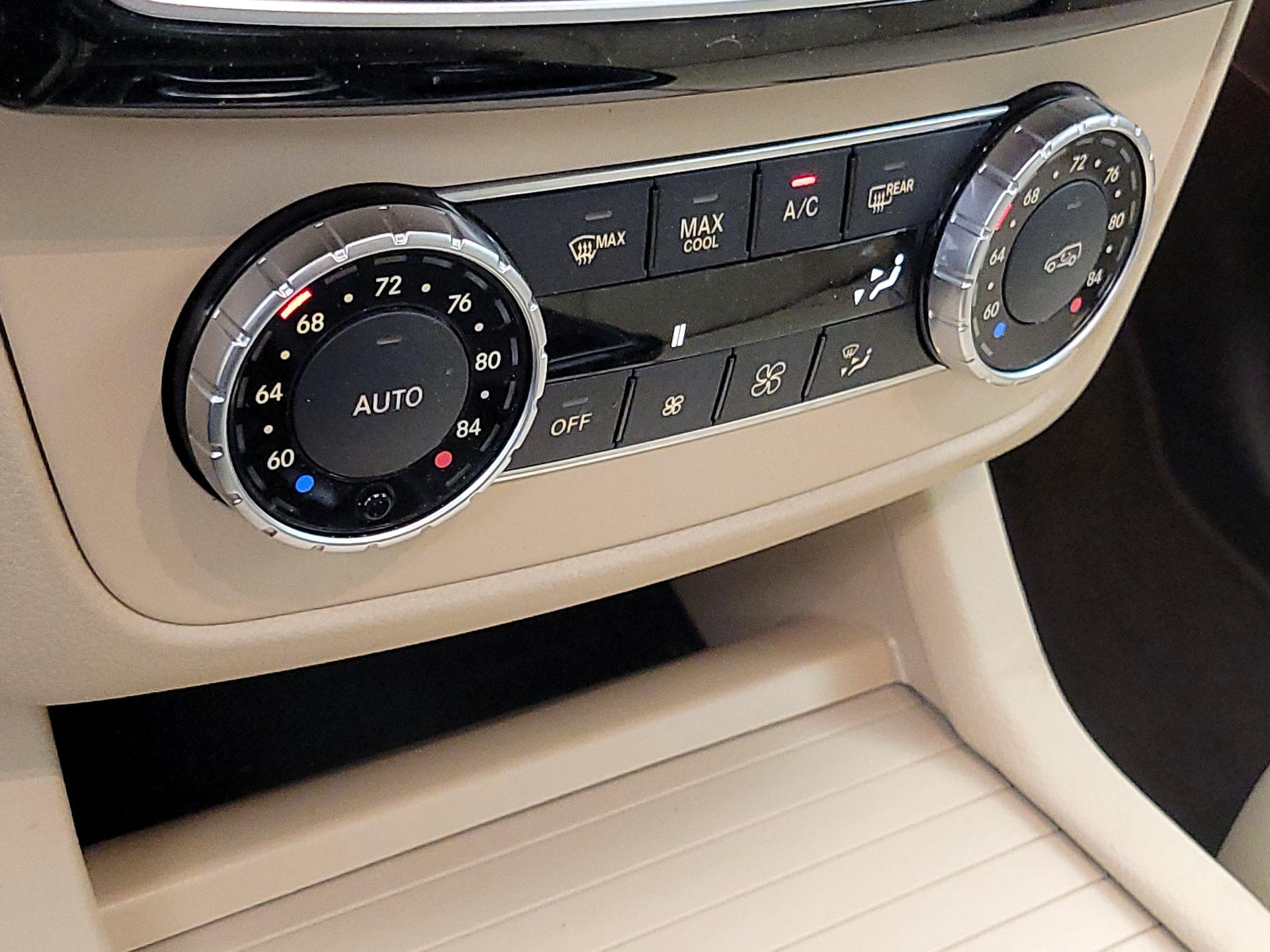 Thumbnail: 2017 Mercedes-Benz GLE - 17