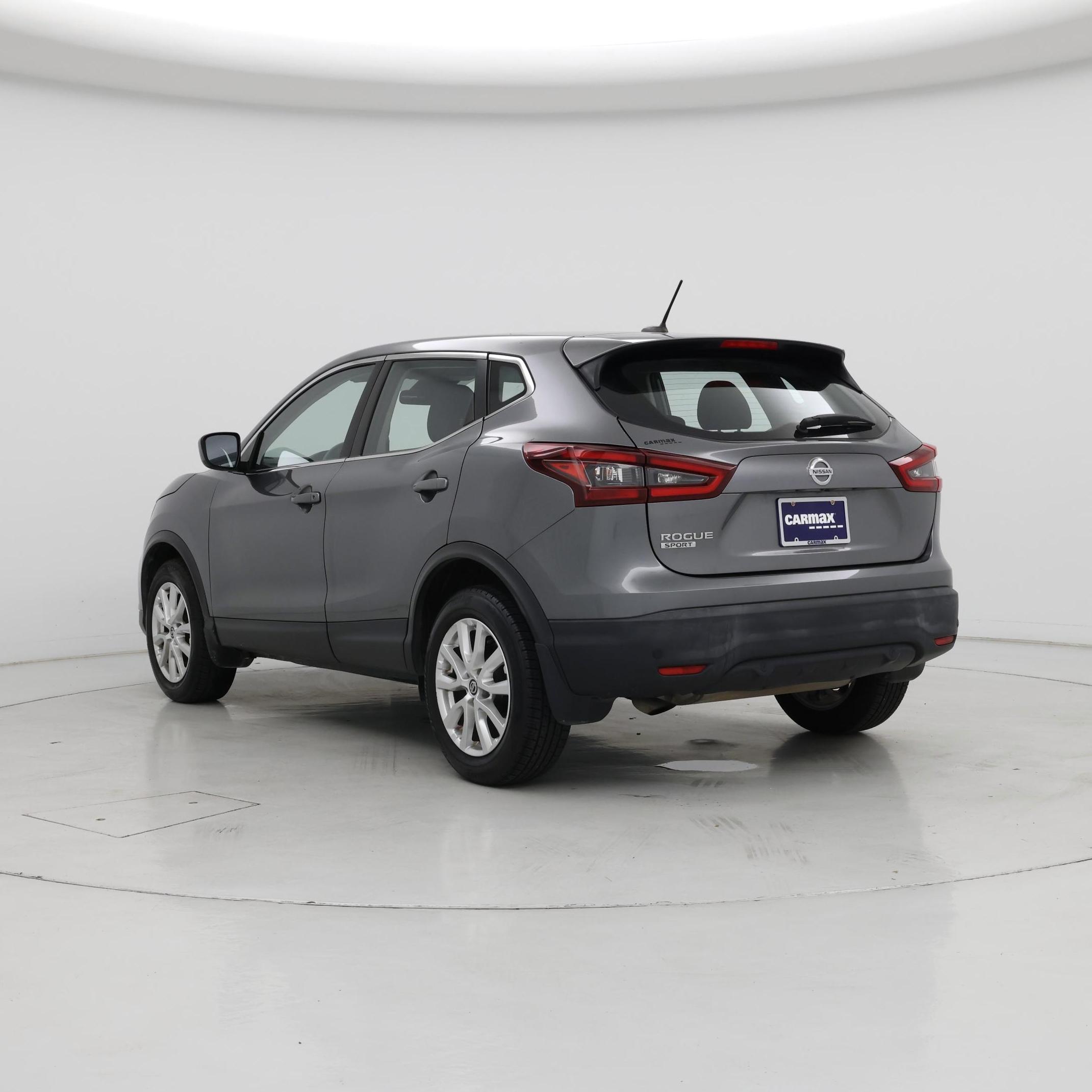 Thumbnail: 2021 Nissan Rogue Sport - 2