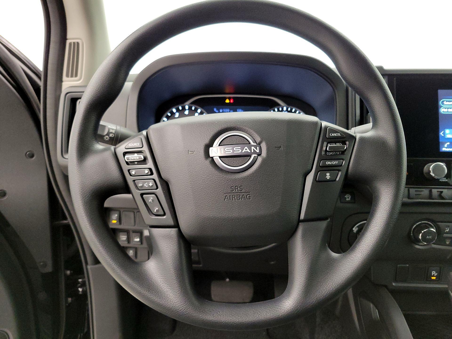 Thumbnail: 2025 Nissan Frontier - 10