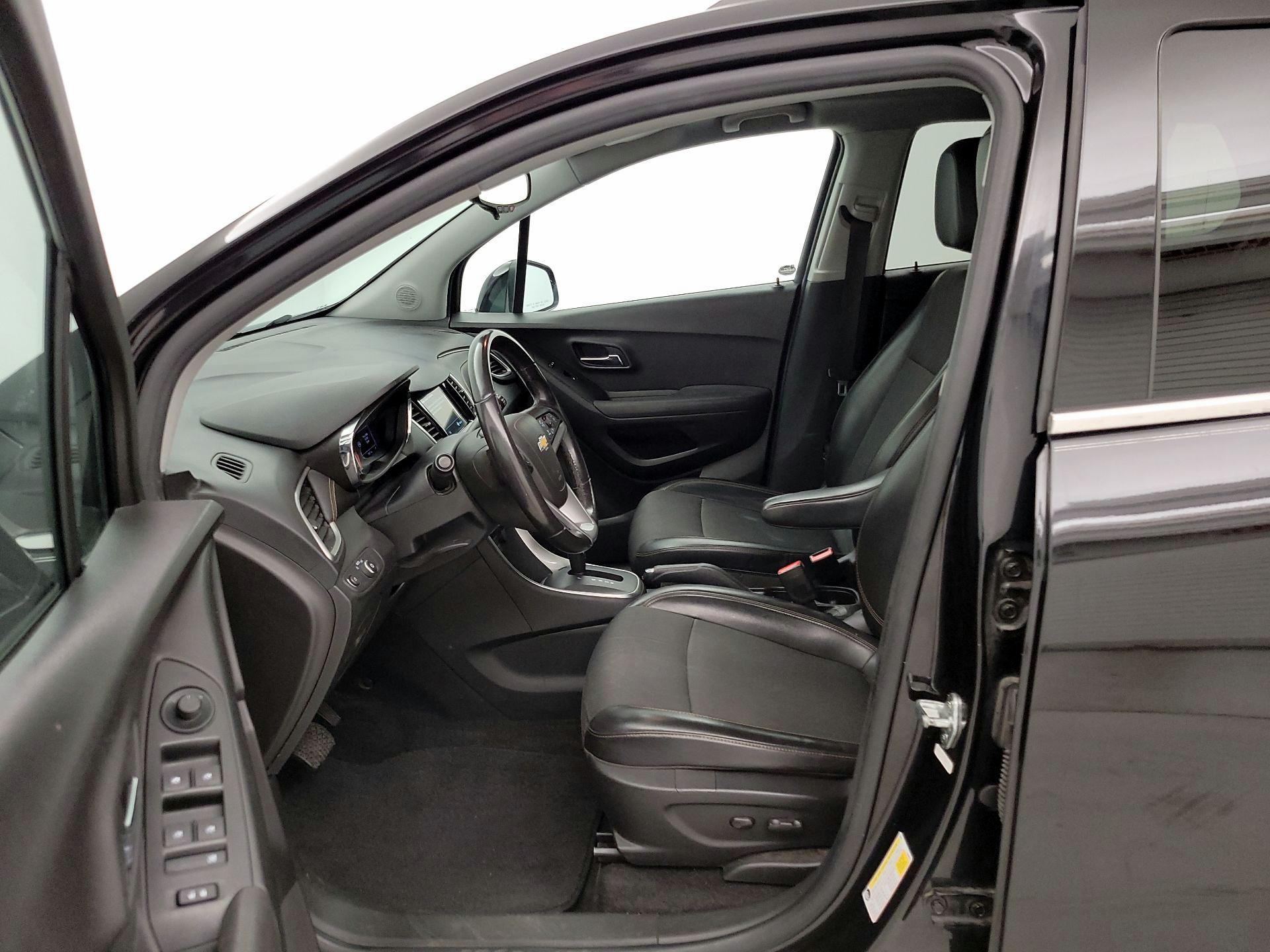 Thumbnail: 2019 Chevrolet Trax - 11