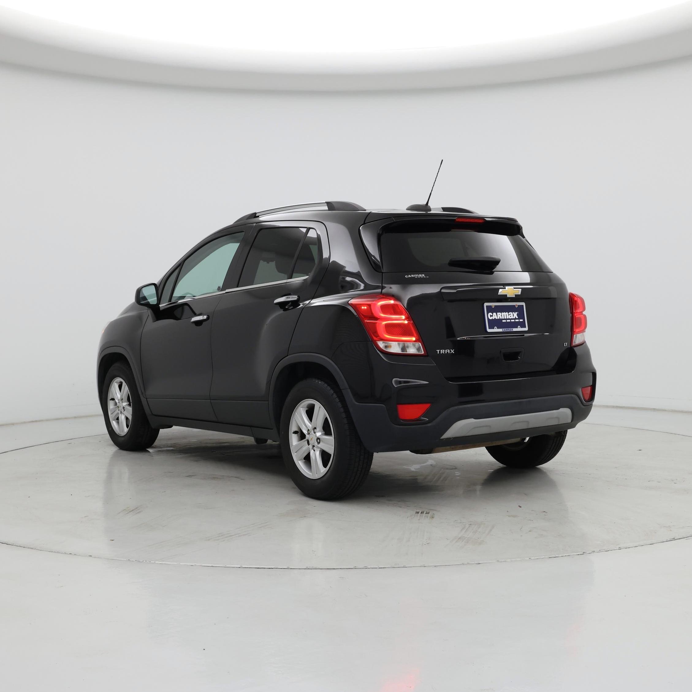 Thumbnail: 2019 Chevrolet Trax - 2