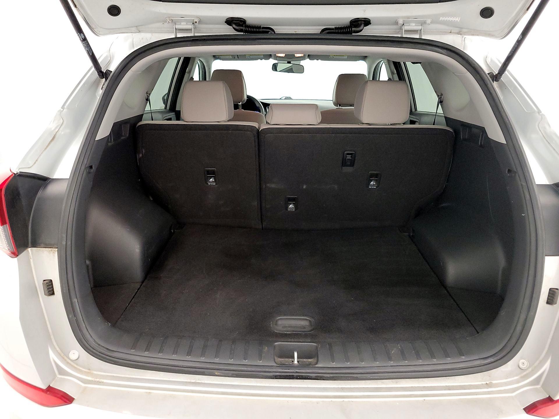 Thumbnail: 2016 Hyundai Tucson - 20