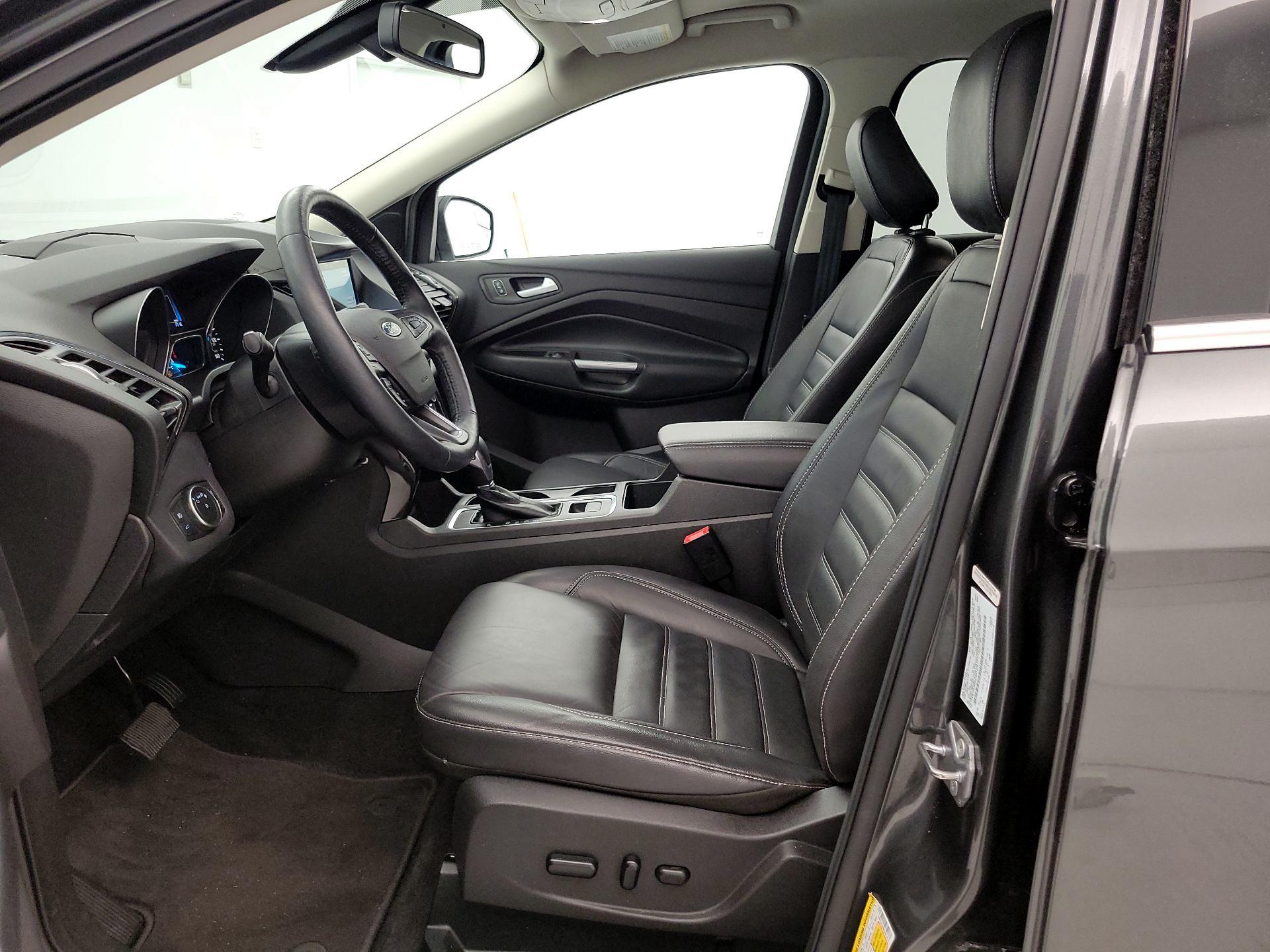 Thumbnail: 2019 Ford Escape - 11