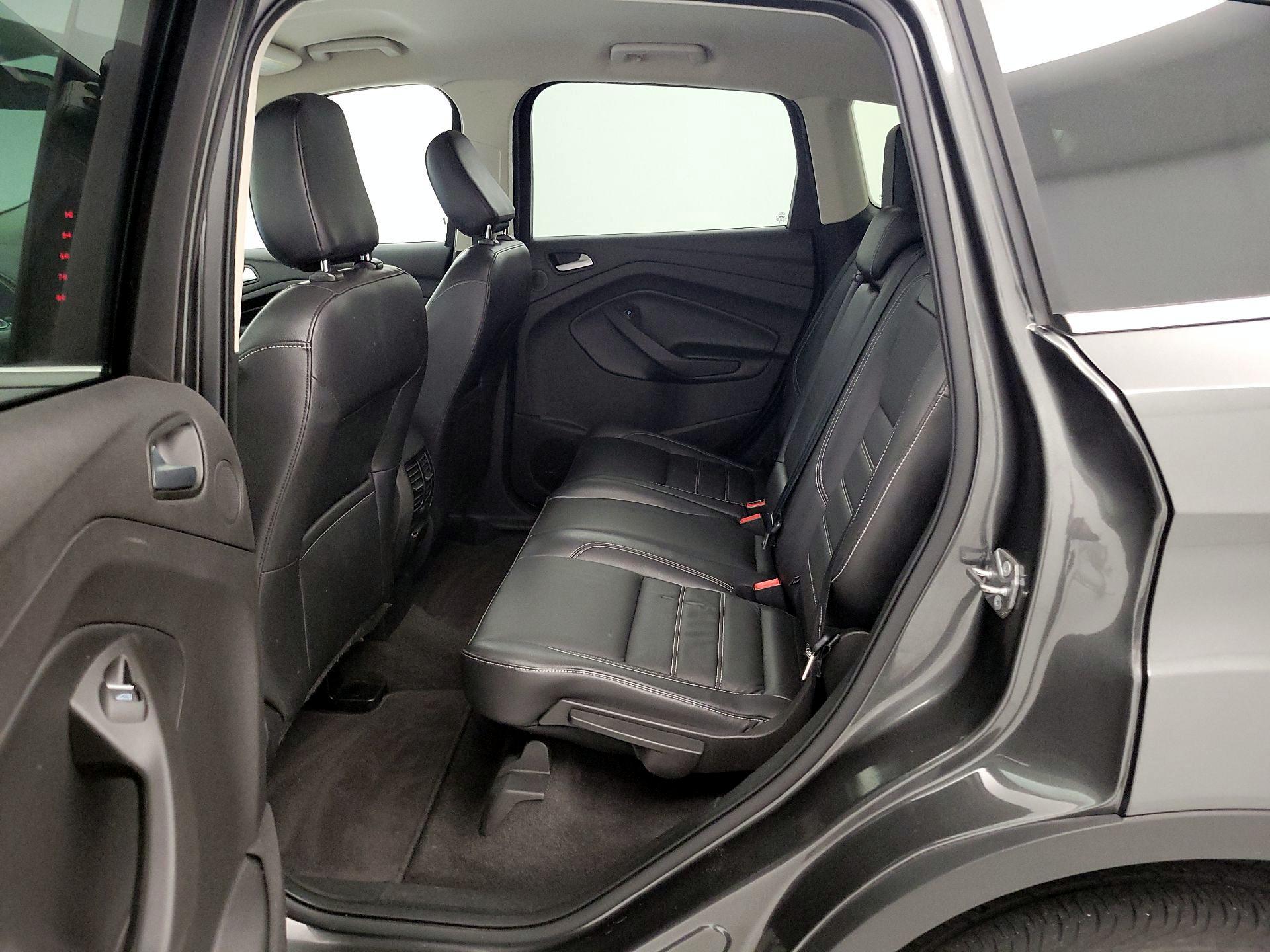 Thumbnail: 2019 Ford Escape - 20