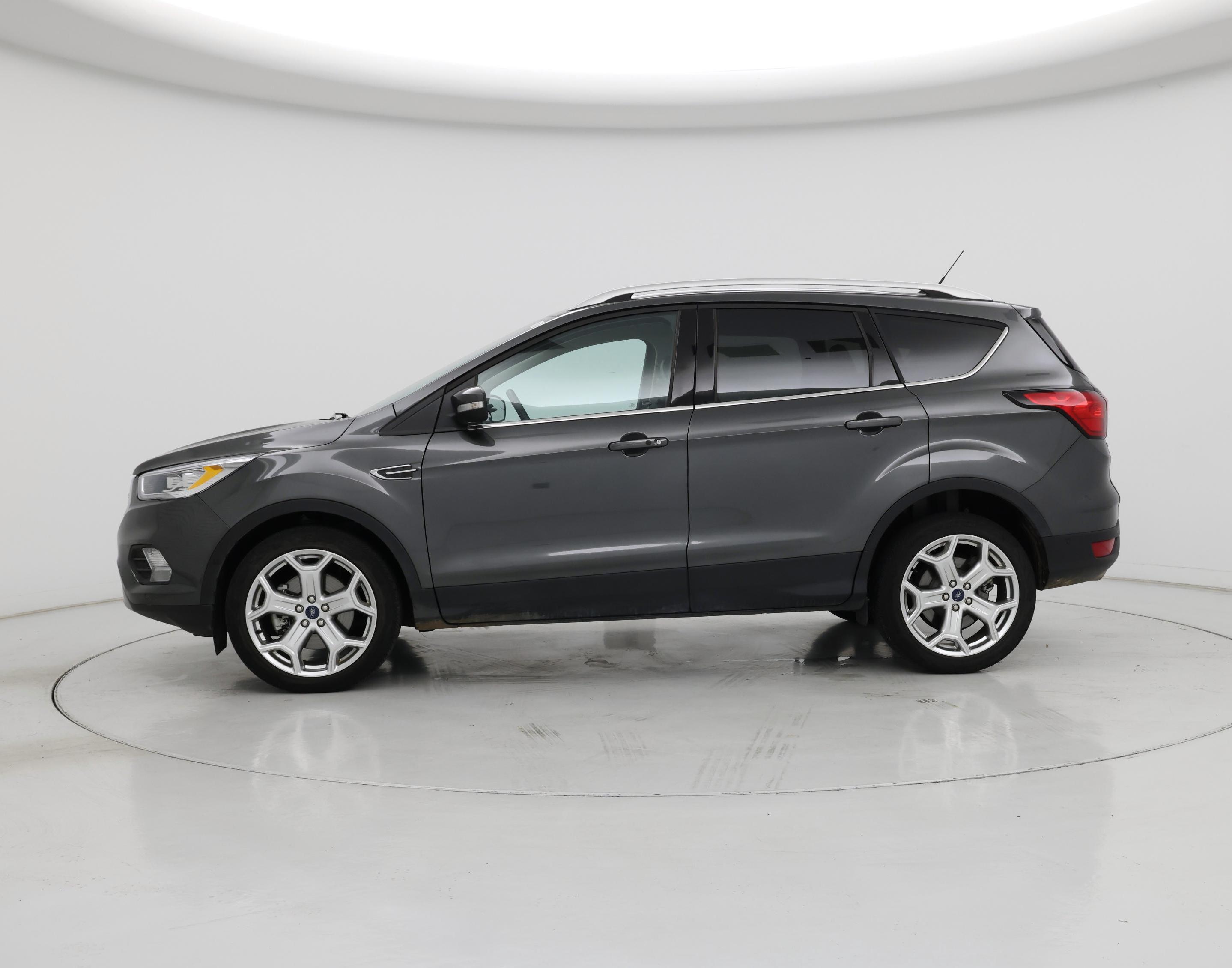 Thumbnail: 2019 Ford Escape - 3