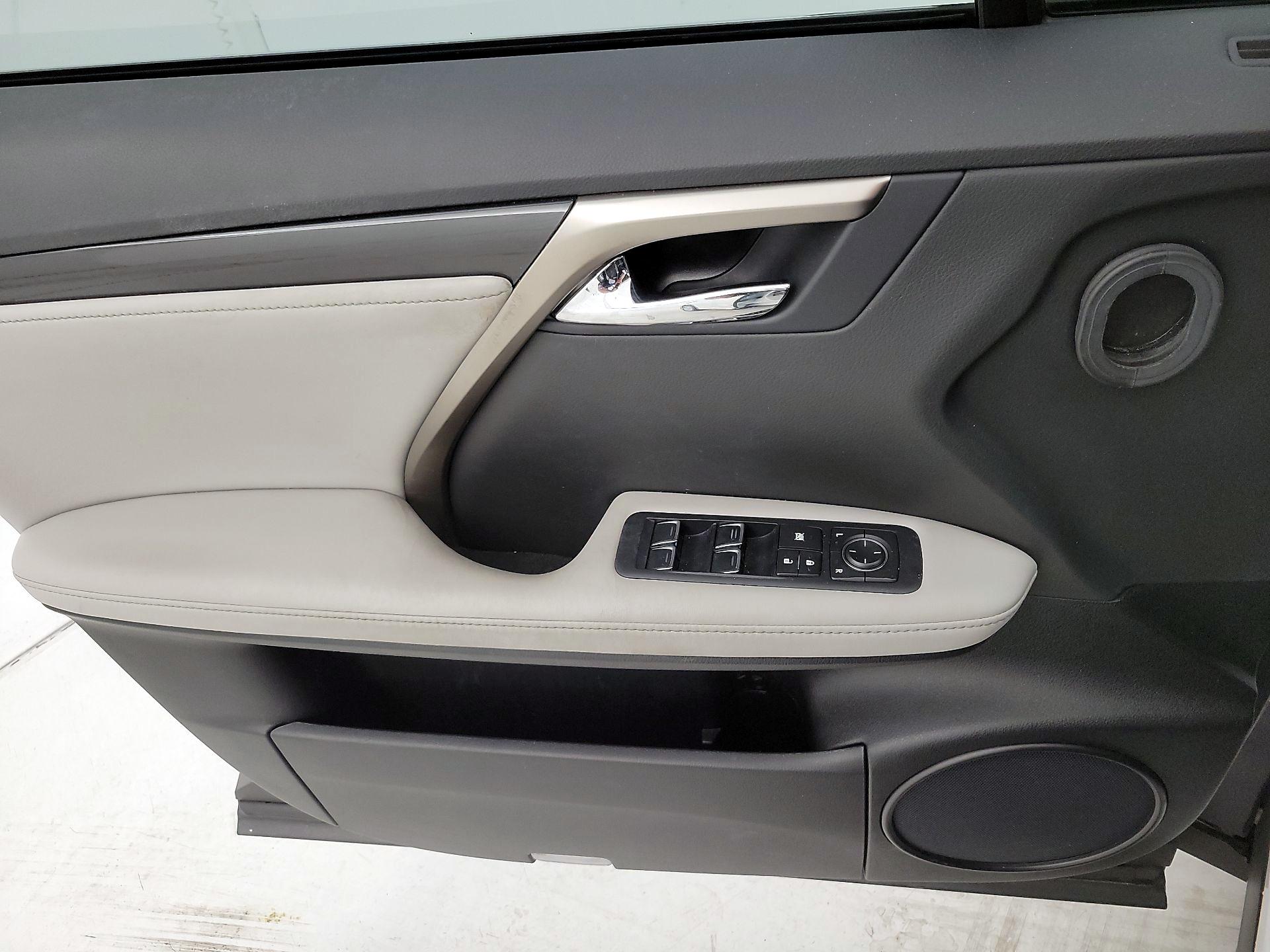 Thumbnail: 2017 Lexus RX - 12