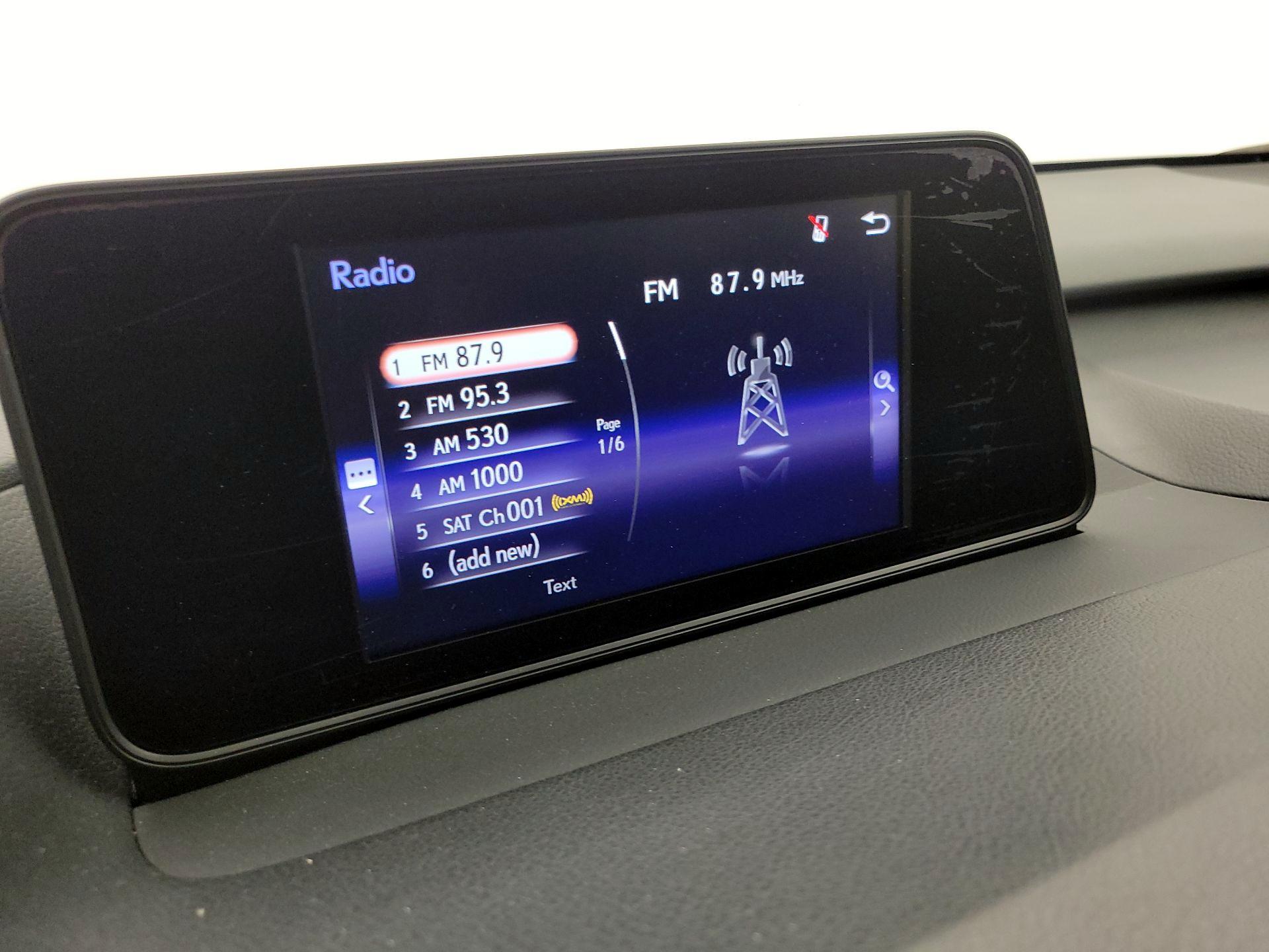 Thumbnail: 2017 Lexus RX - 15