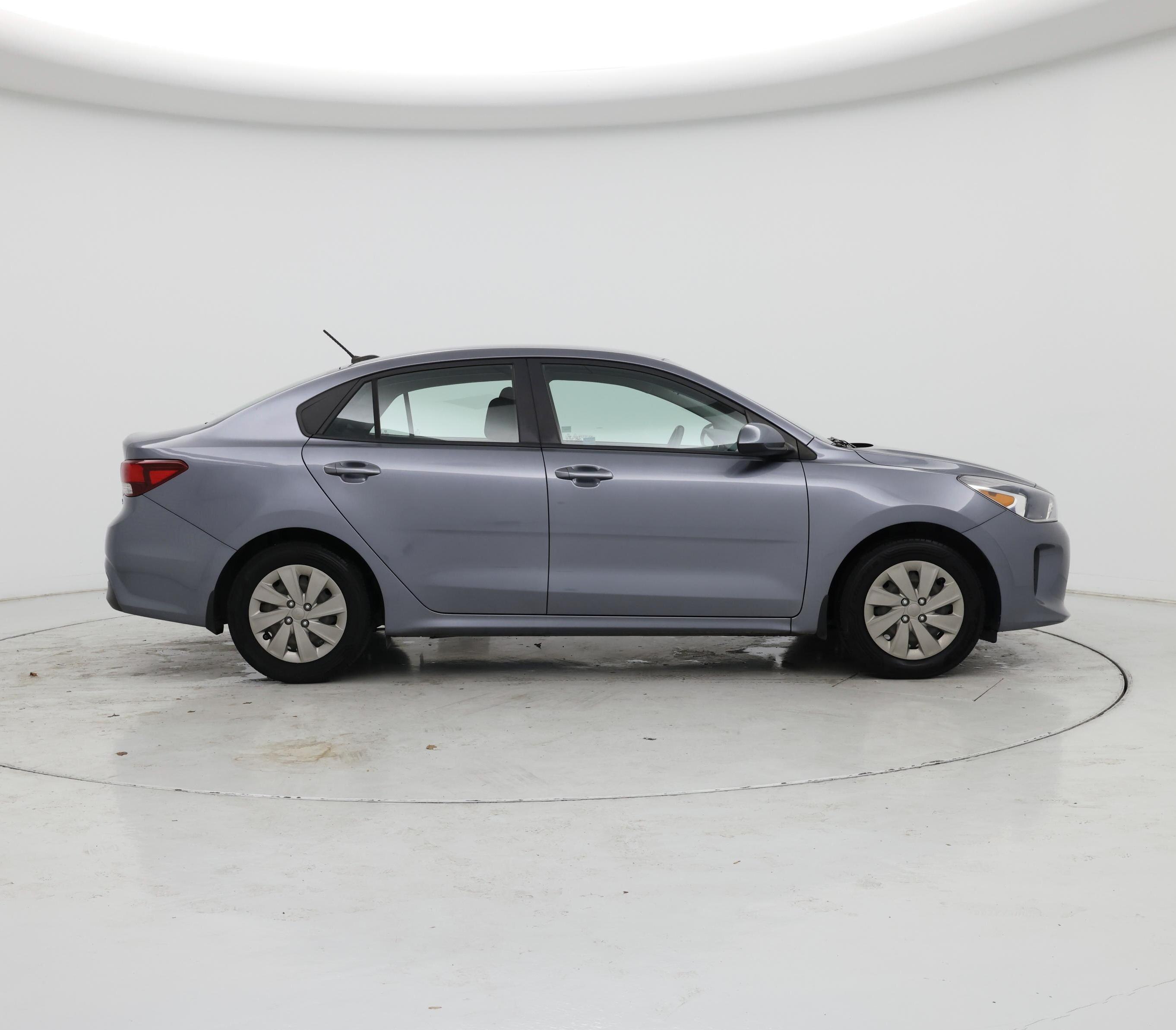 Thumbnail: 2020 Kia Rio - 7