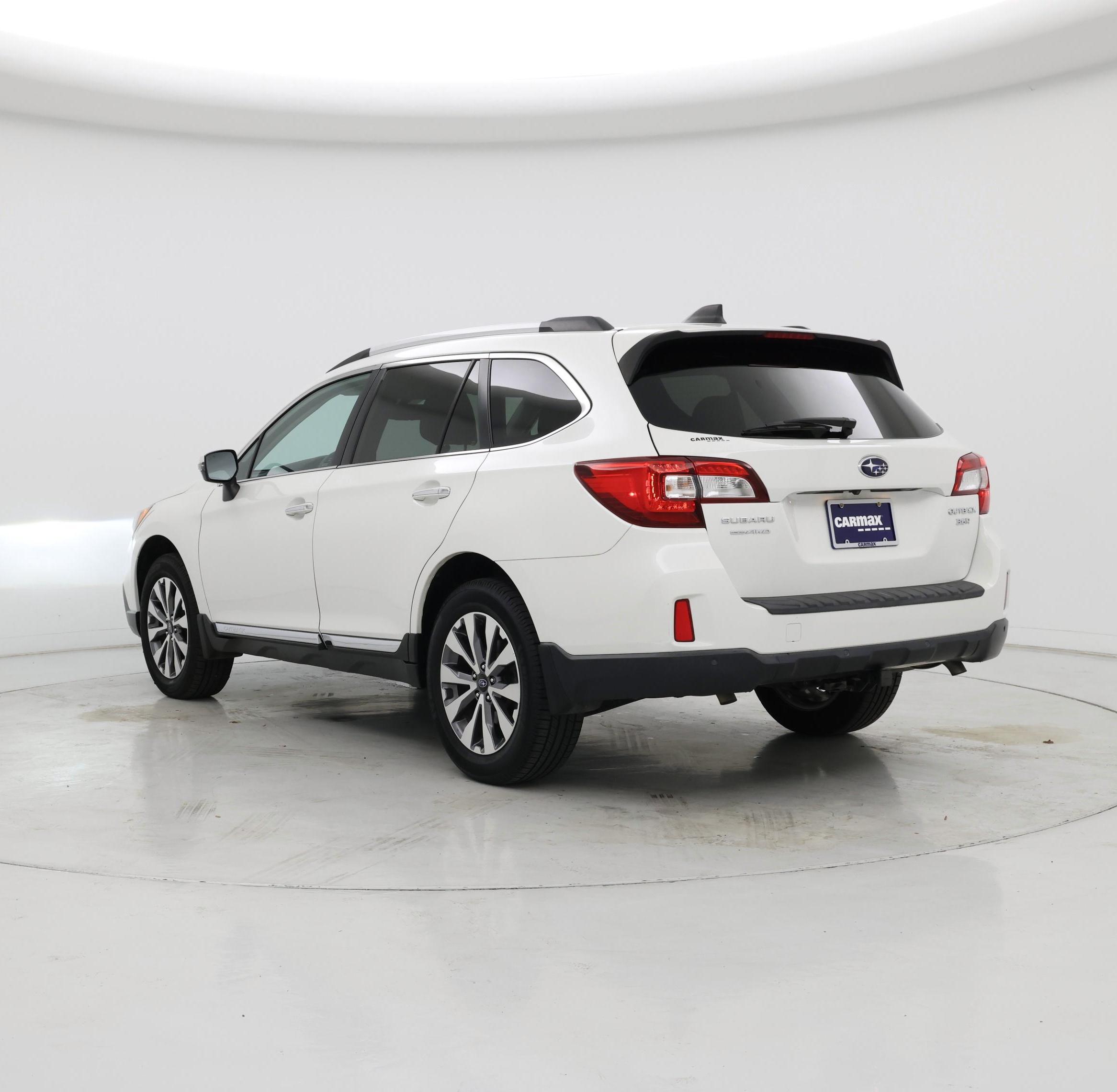 Thumbnail: 2017 Subaru Outback - 2