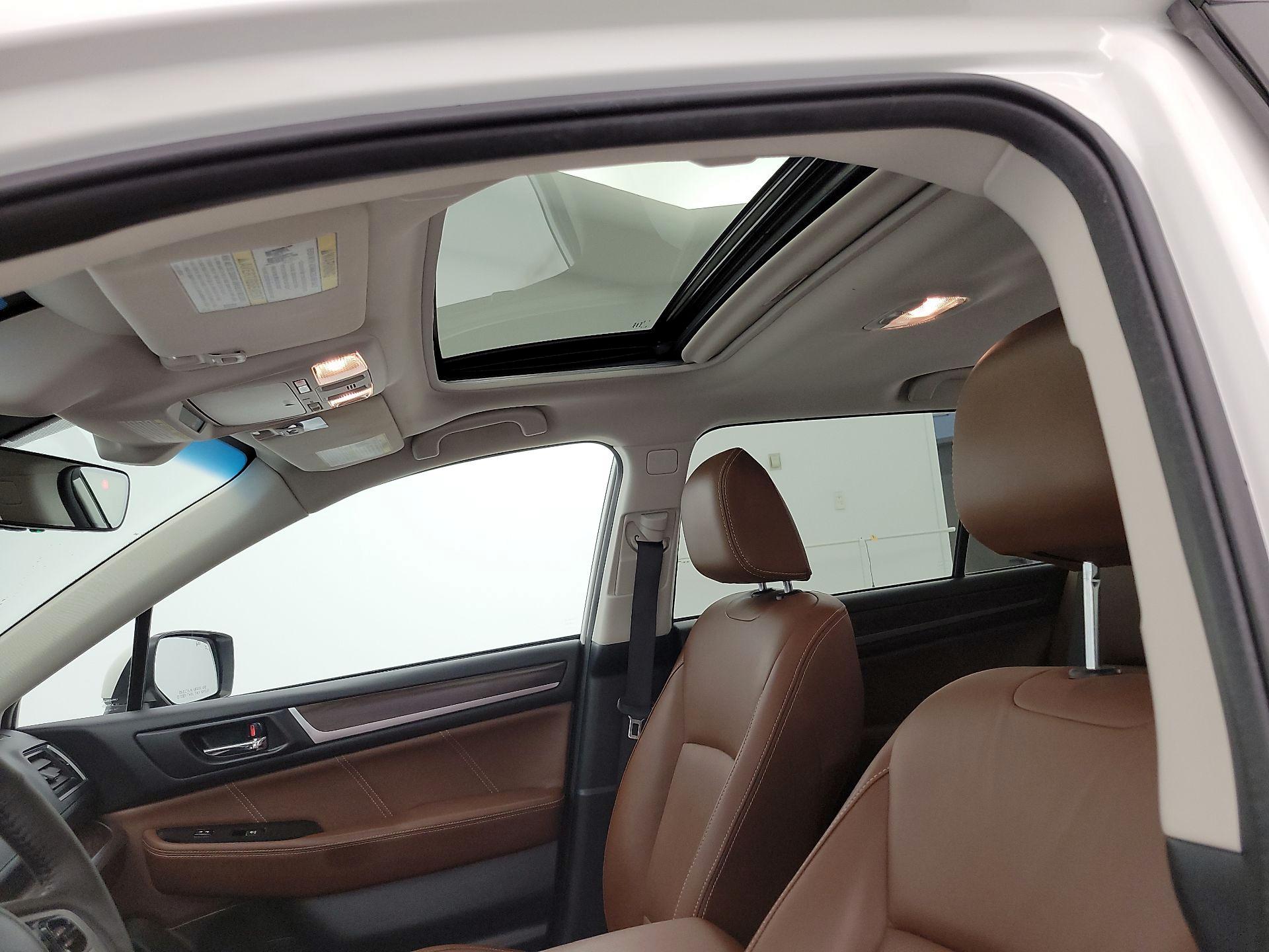 Thumbnail: 2017 Subaru Outback - 20