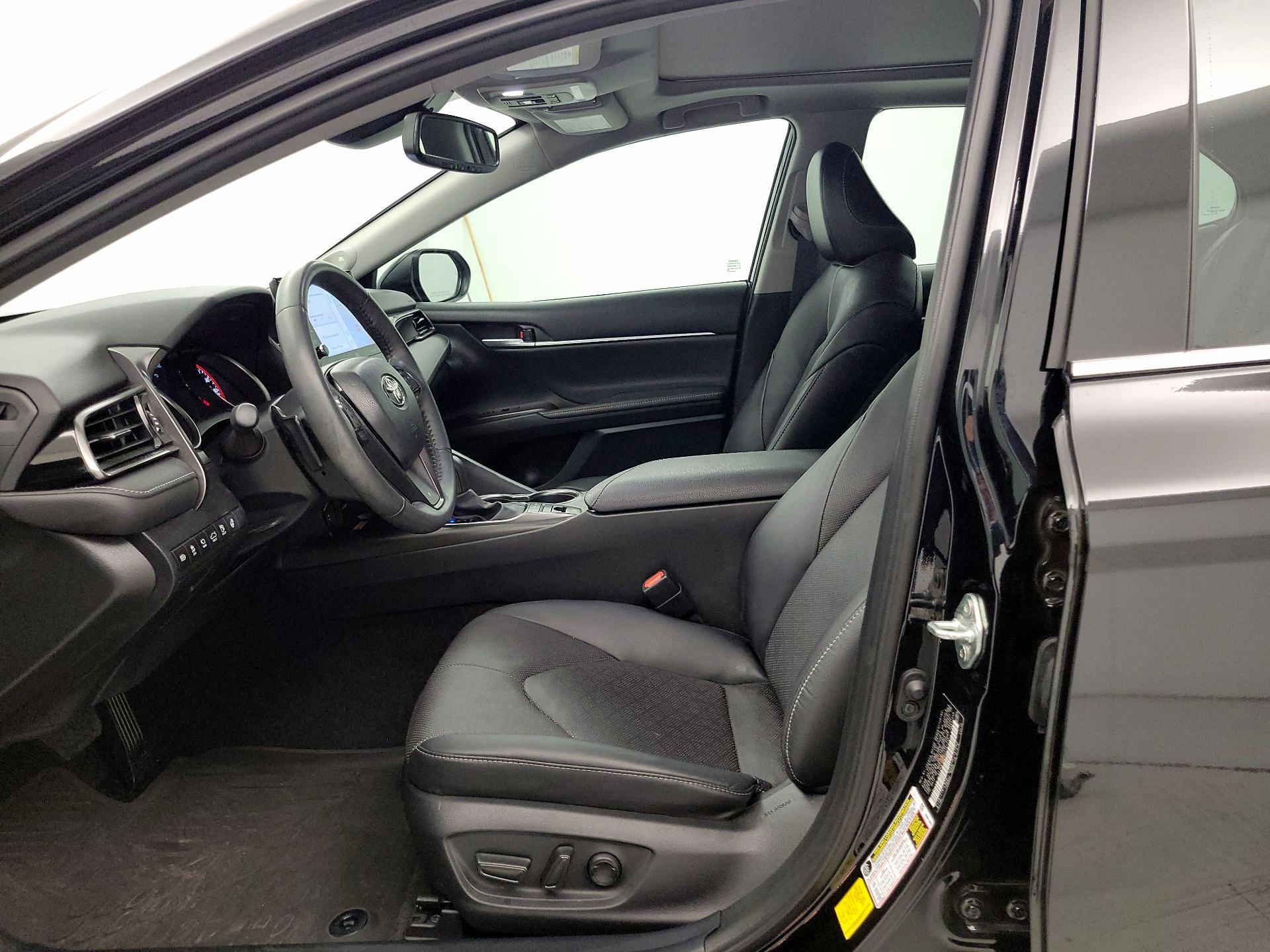 Thumbnail: 2023 Toyota Camry - 11