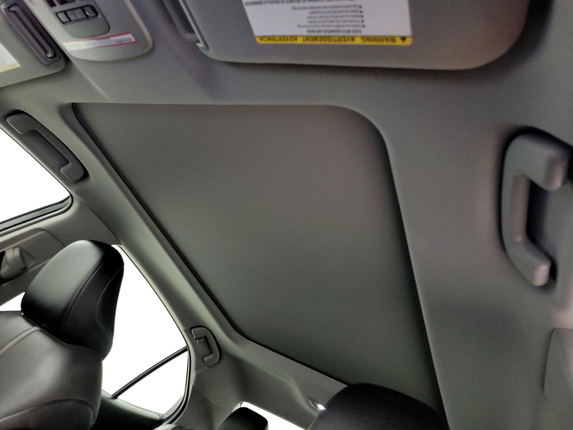 Thumbnail: 2023 Toyota Camry - 20