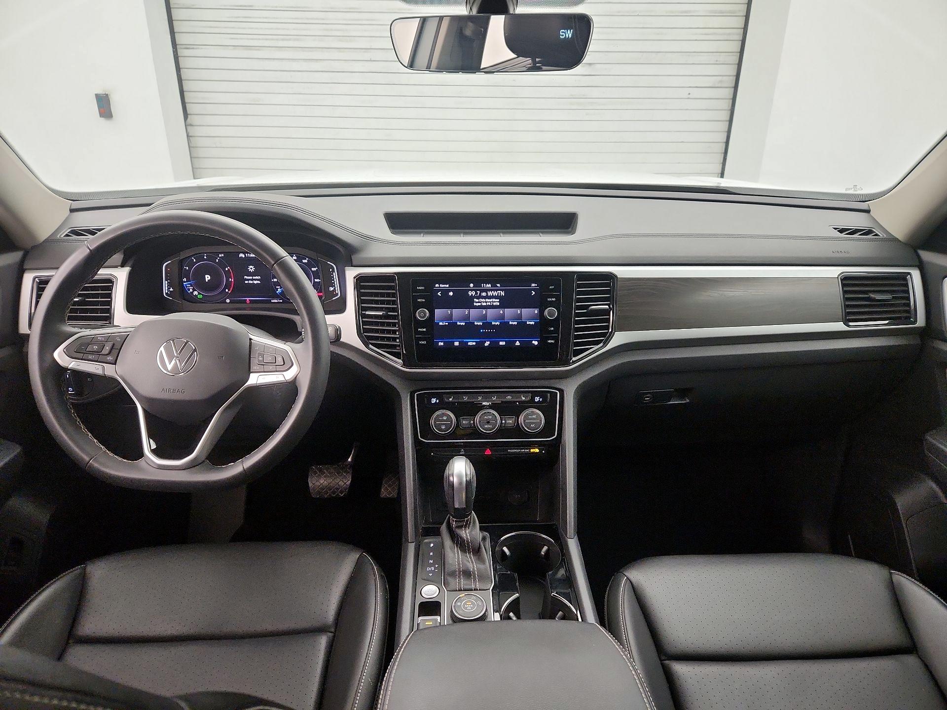 Thumbnail: 2023 Volkswagen Atlas - 9