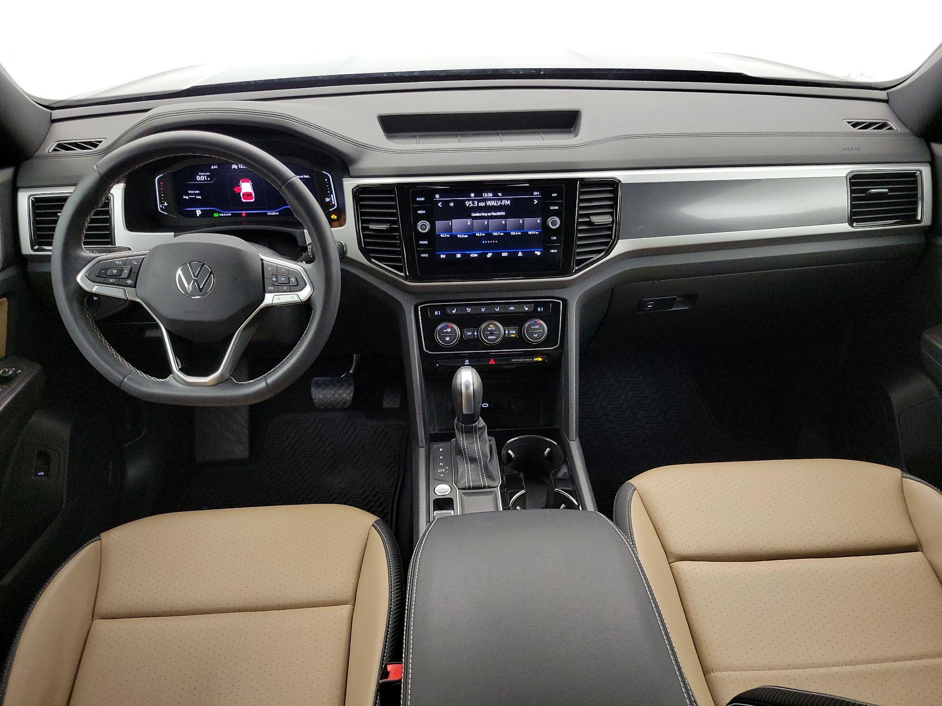 Thumbnail: 2023 Volkswagen Atlas - 9