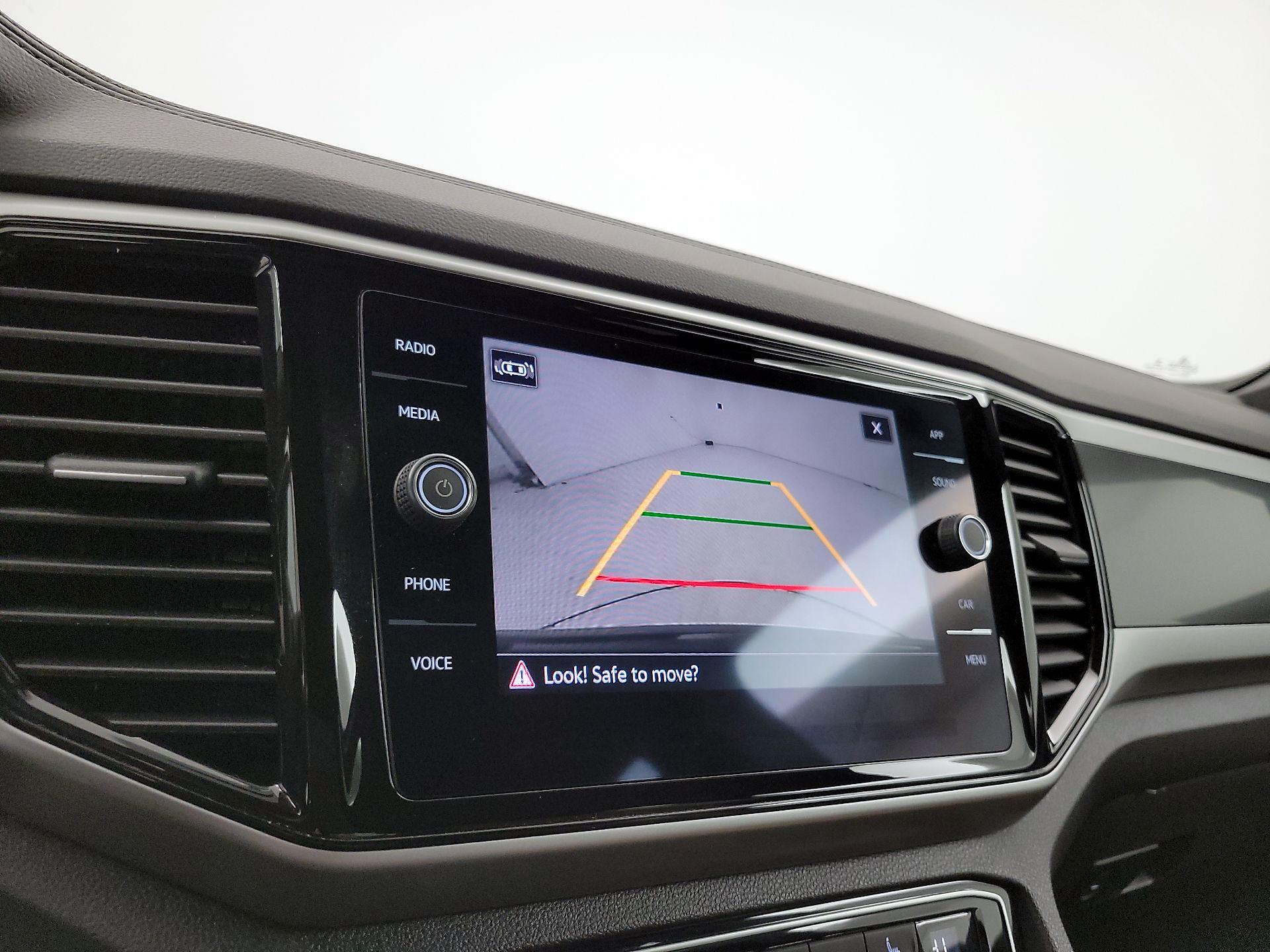 Thumbnail: 2023 Volkswagen Atlas - 14