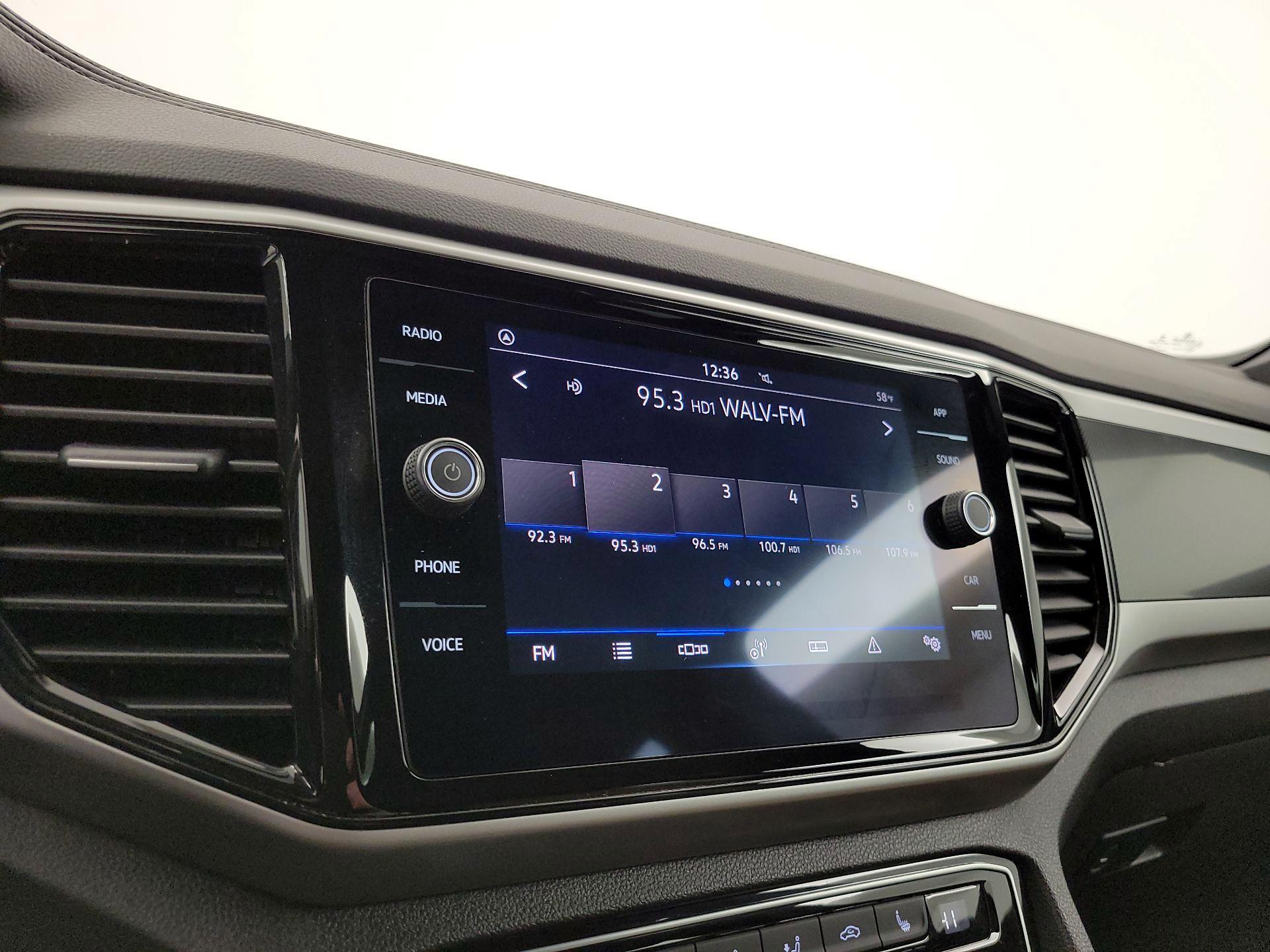 Thumbnail: 2023 Volkswagen Atlas - 15