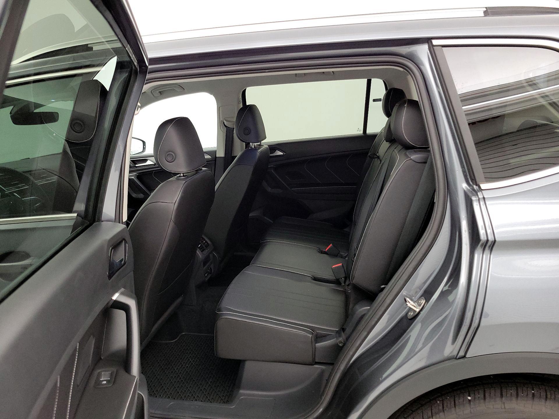 Thumbnail: 2024 Volkswagen Tiguan - 19