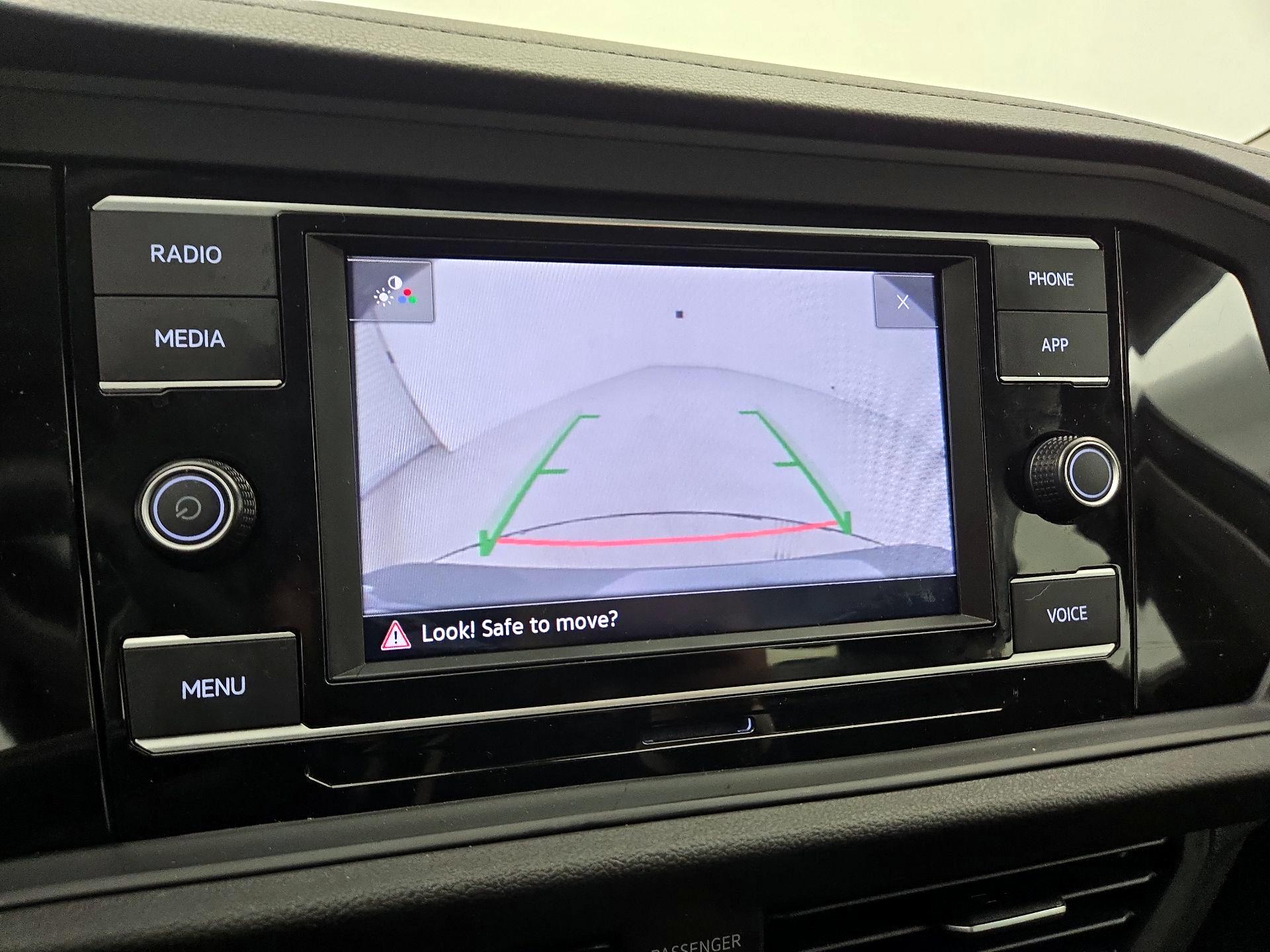 Thumbnail: 2024 Volkswagen Jetta - 14