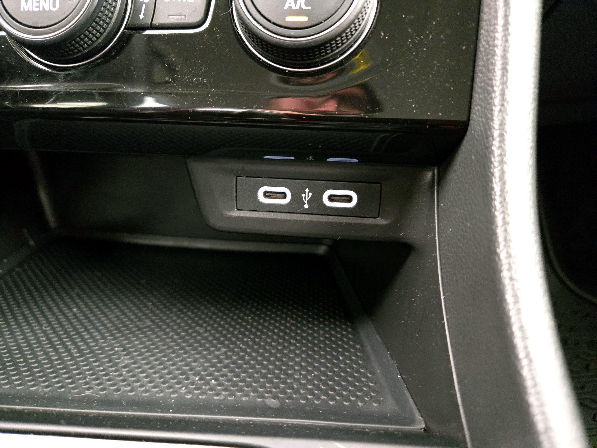 Thumbnail: 2024 Volkswagen Jetta - 18