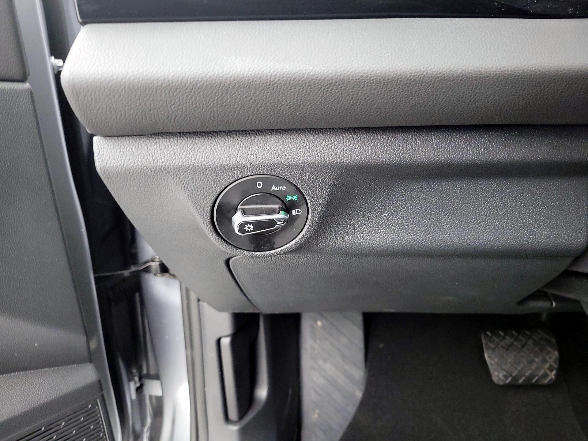 Thumbnail: 2025 Volkswagen Jetta - 13