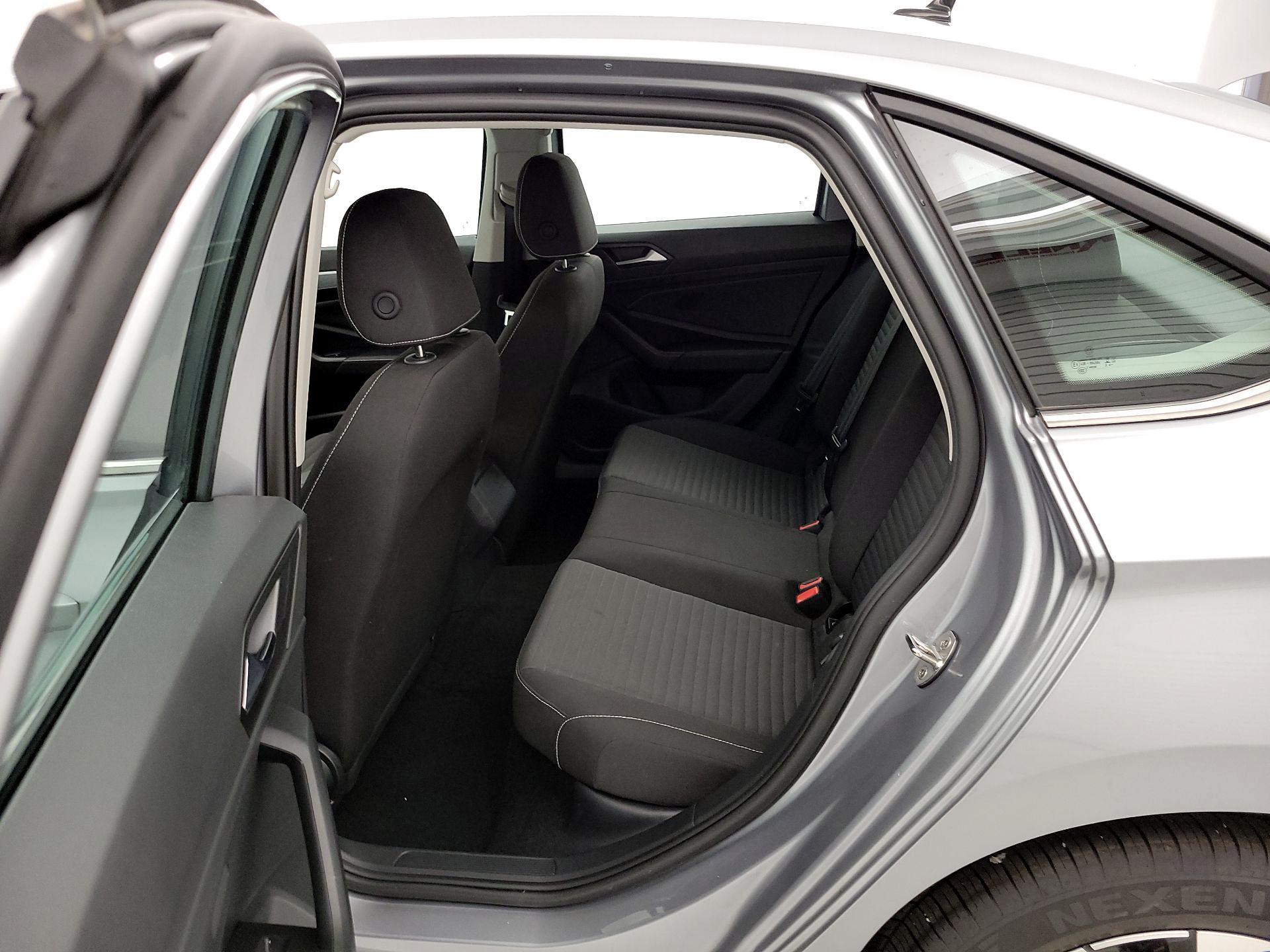 Thumbnail: 2025 Volkswagen Jetta - 19