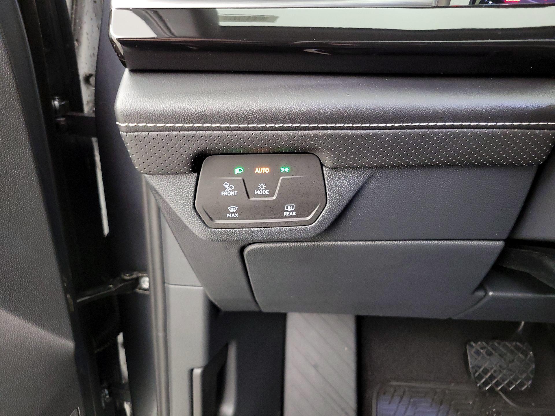 Thumbnail: 2025 Volkswagen Atlas - 13