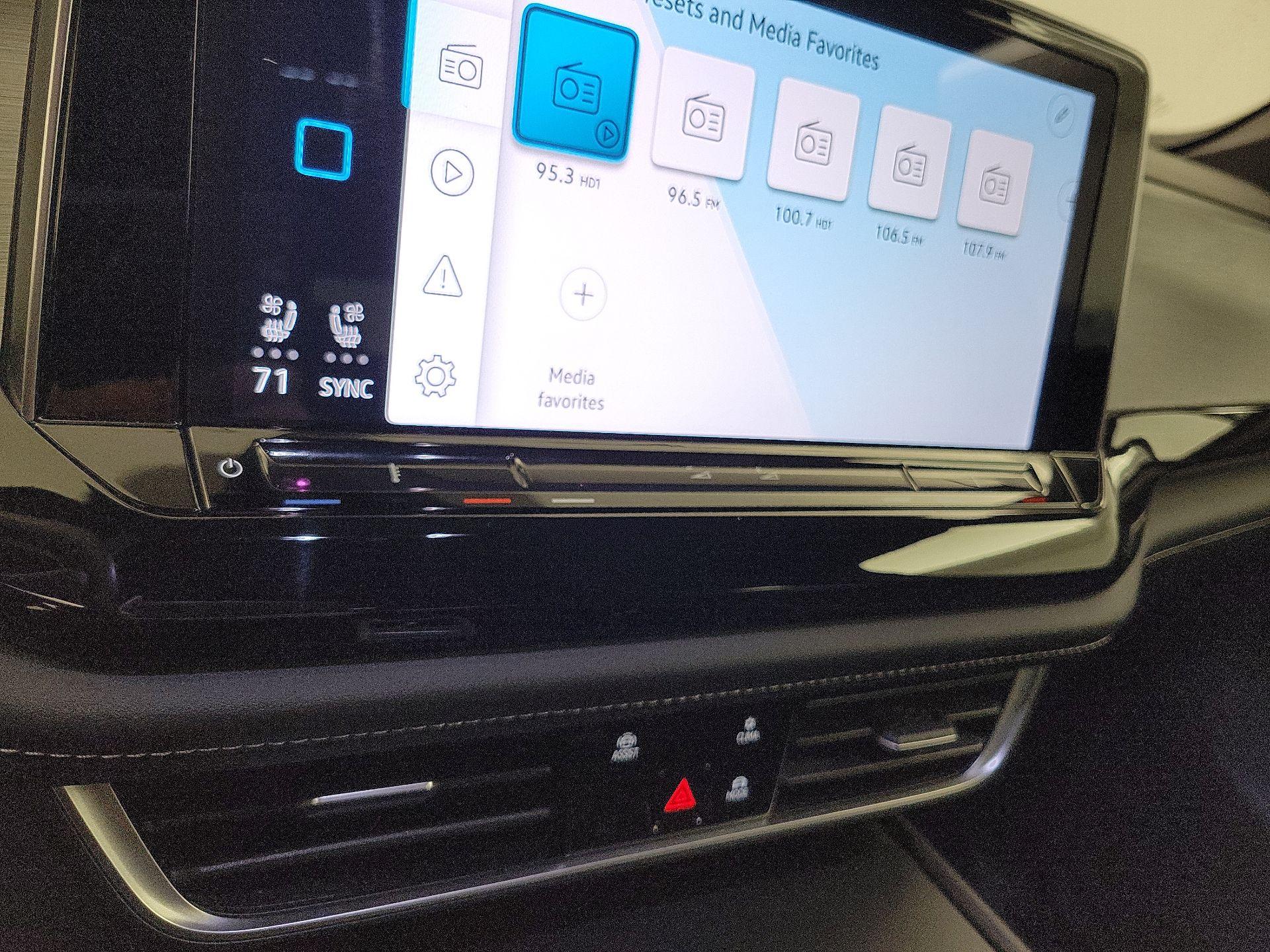 Thumbnail: 2025 Volkswagen Atlas - 16