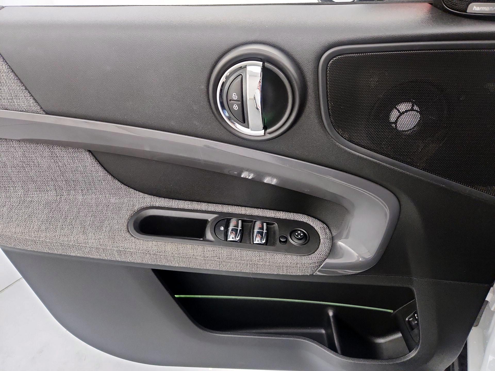 Thumbnail: 2020 MINI Cooper Countryman - 12