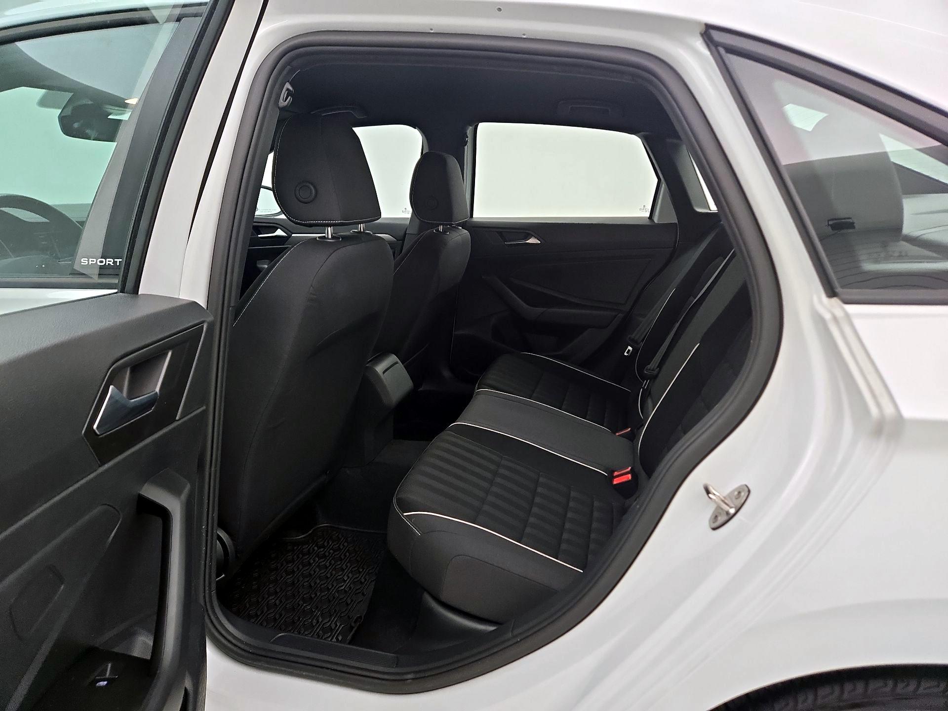 Thumbnail: 2024 Volkswagen Jetta - 19