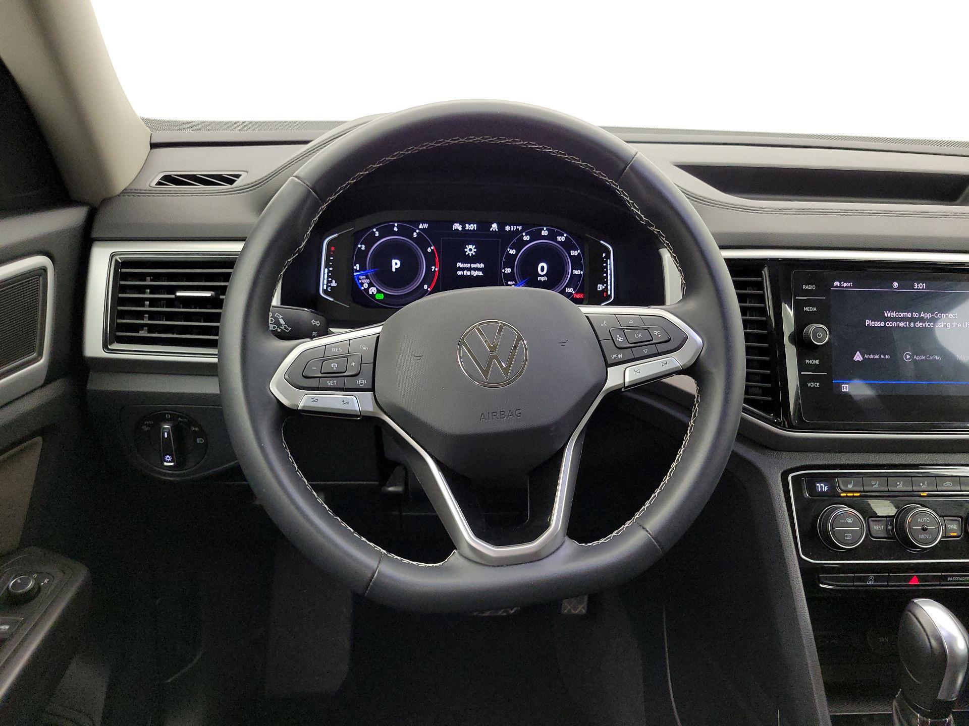 Thumbnail: 2023 Volkswagen Atlas - 10