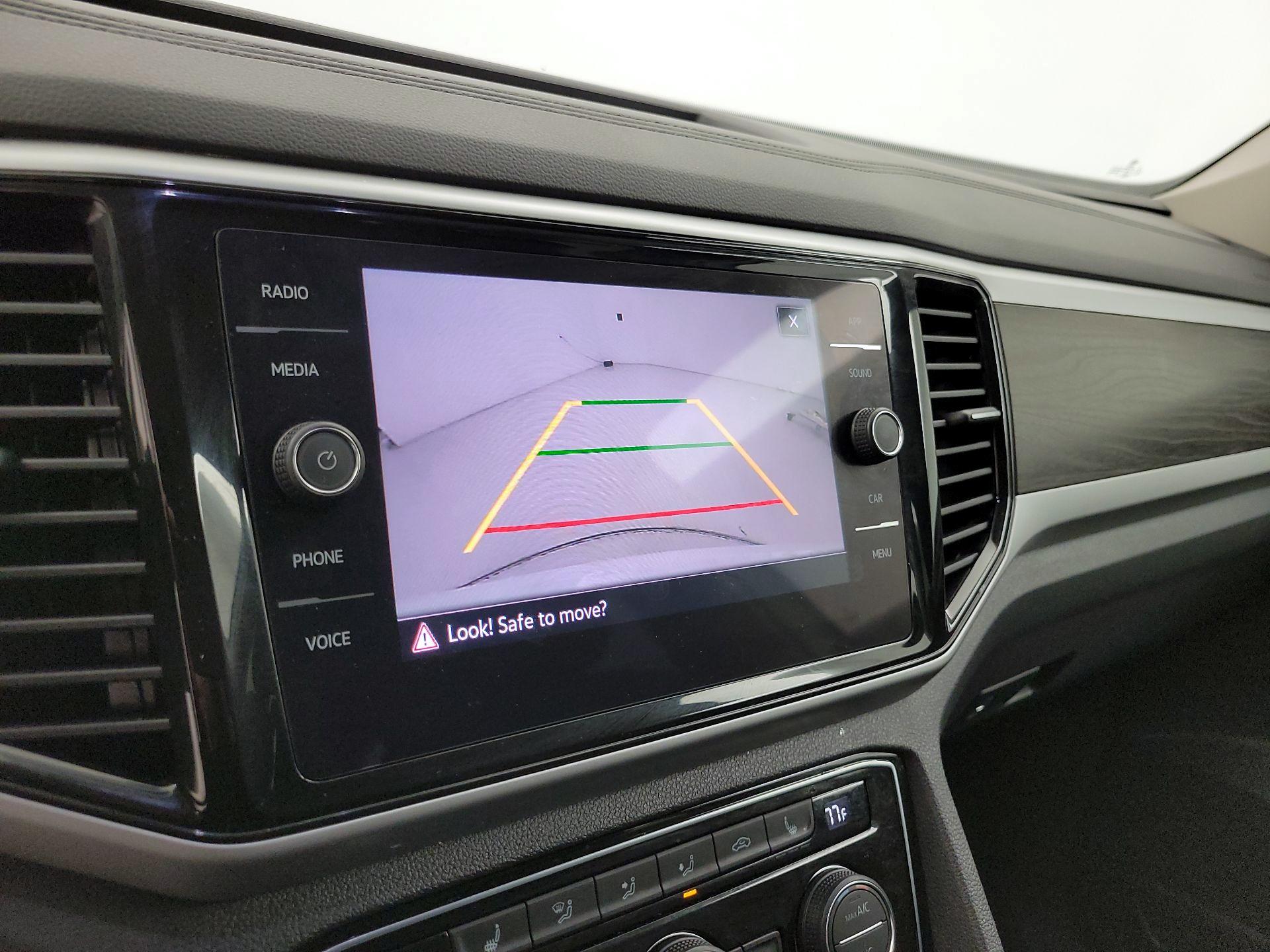 Thumbnail: 2023 Volkswagen Atlas - 14