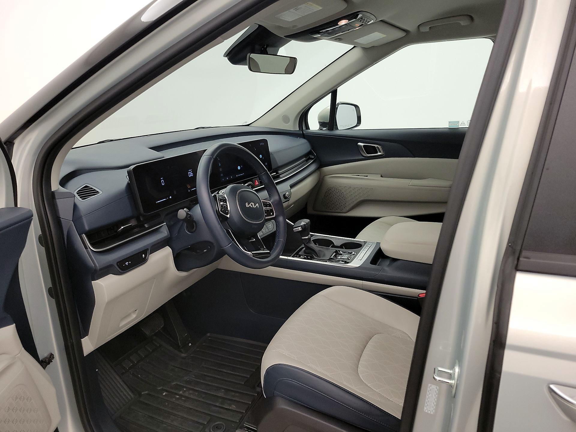 Thumbnail: 2025 Kia Carnival - 11