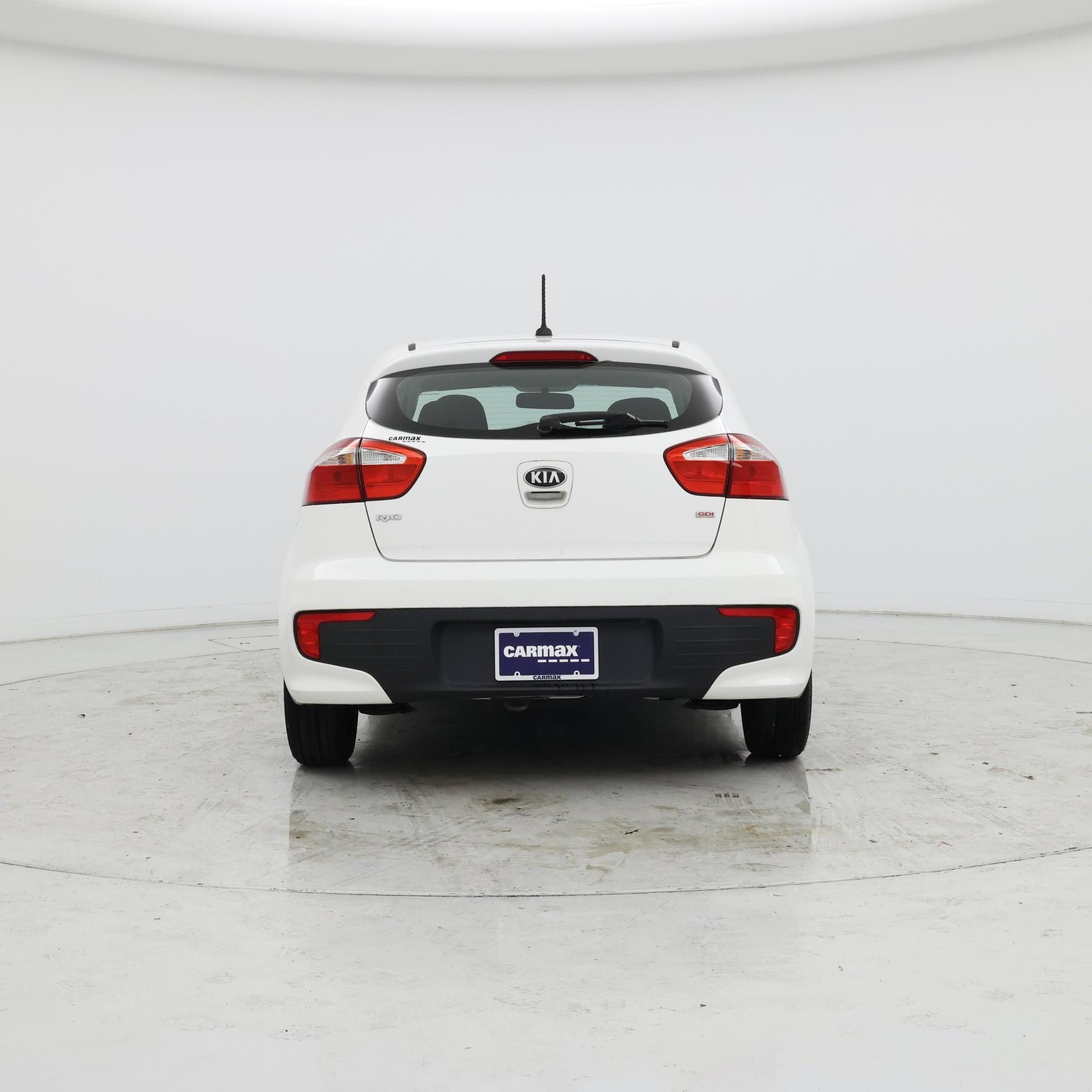 Thumbnail: 2016 Kia Rio5 - 6