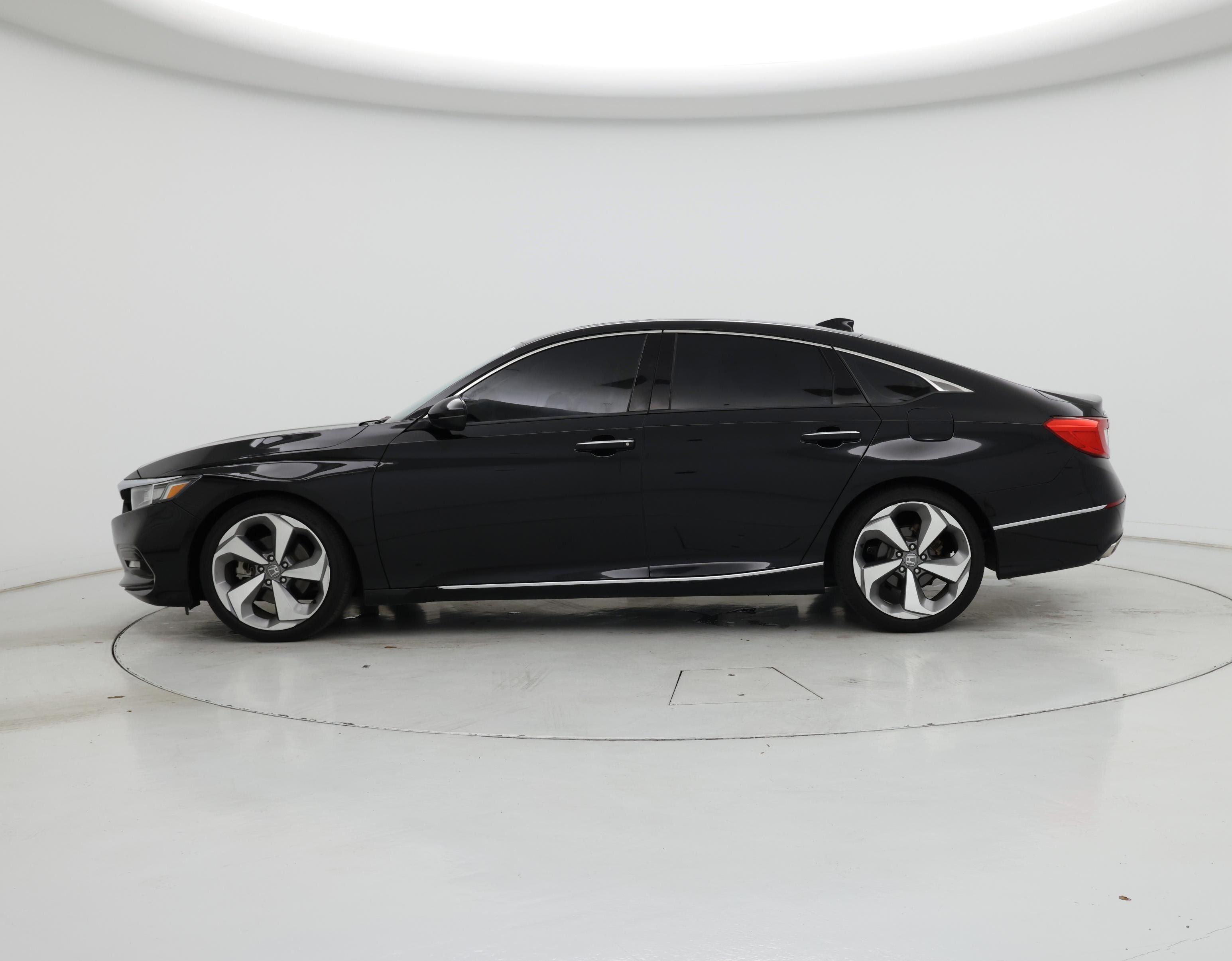 Thumbnail: 2018 Honda Accord - 3