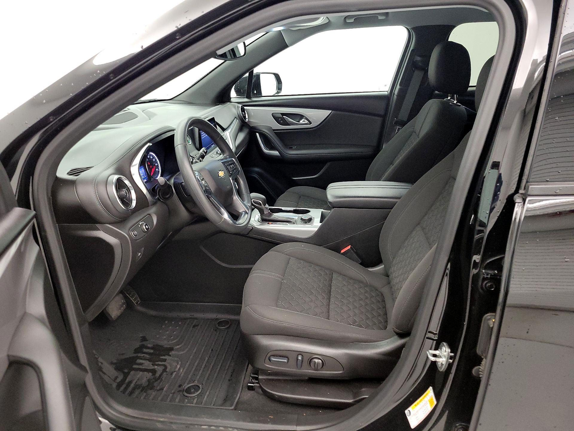 Thumbnail: 2022 Chevrolet Blazer - 11