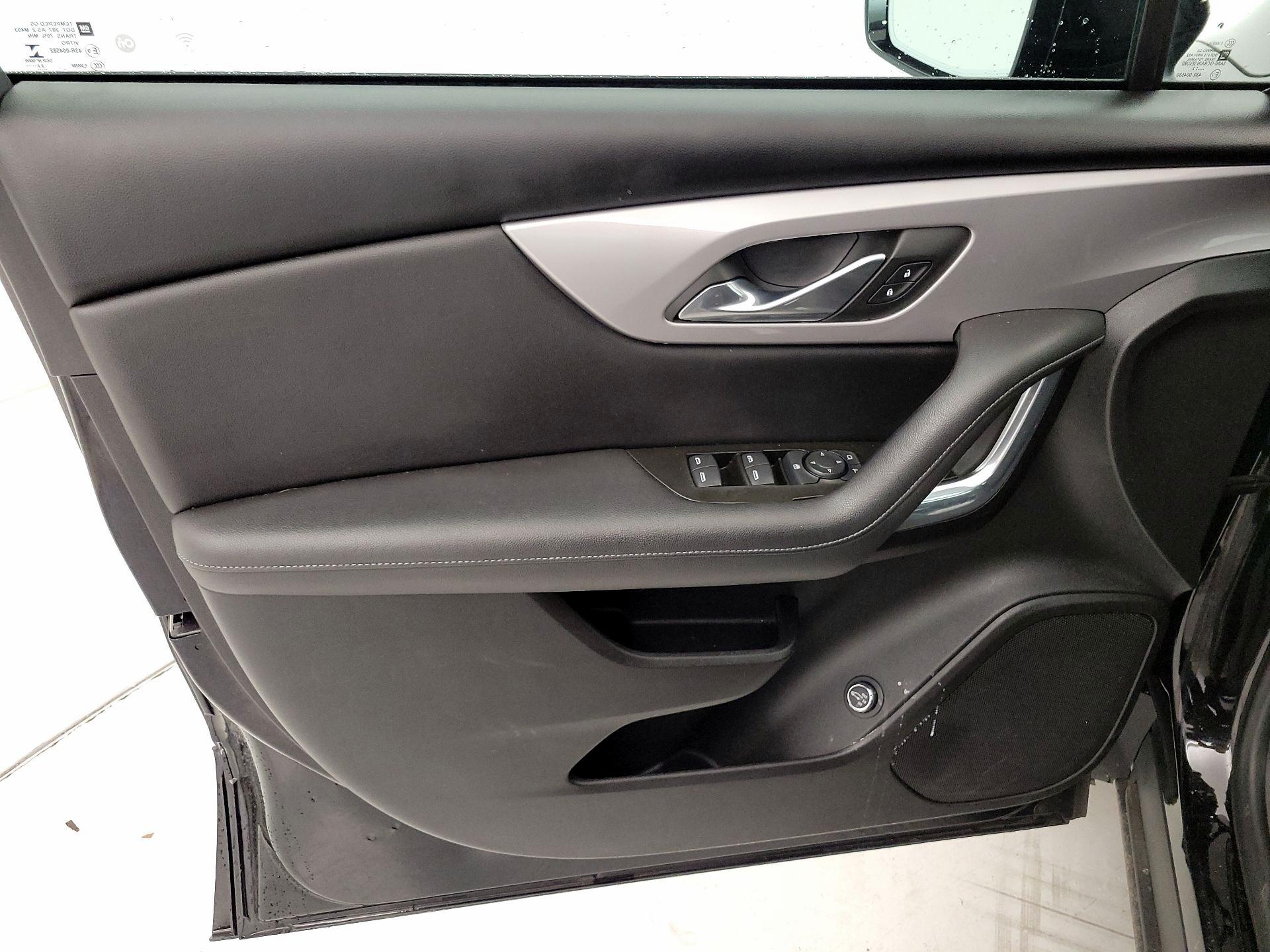 Thumbnail: 2022 Chevrolet Blazer - 12