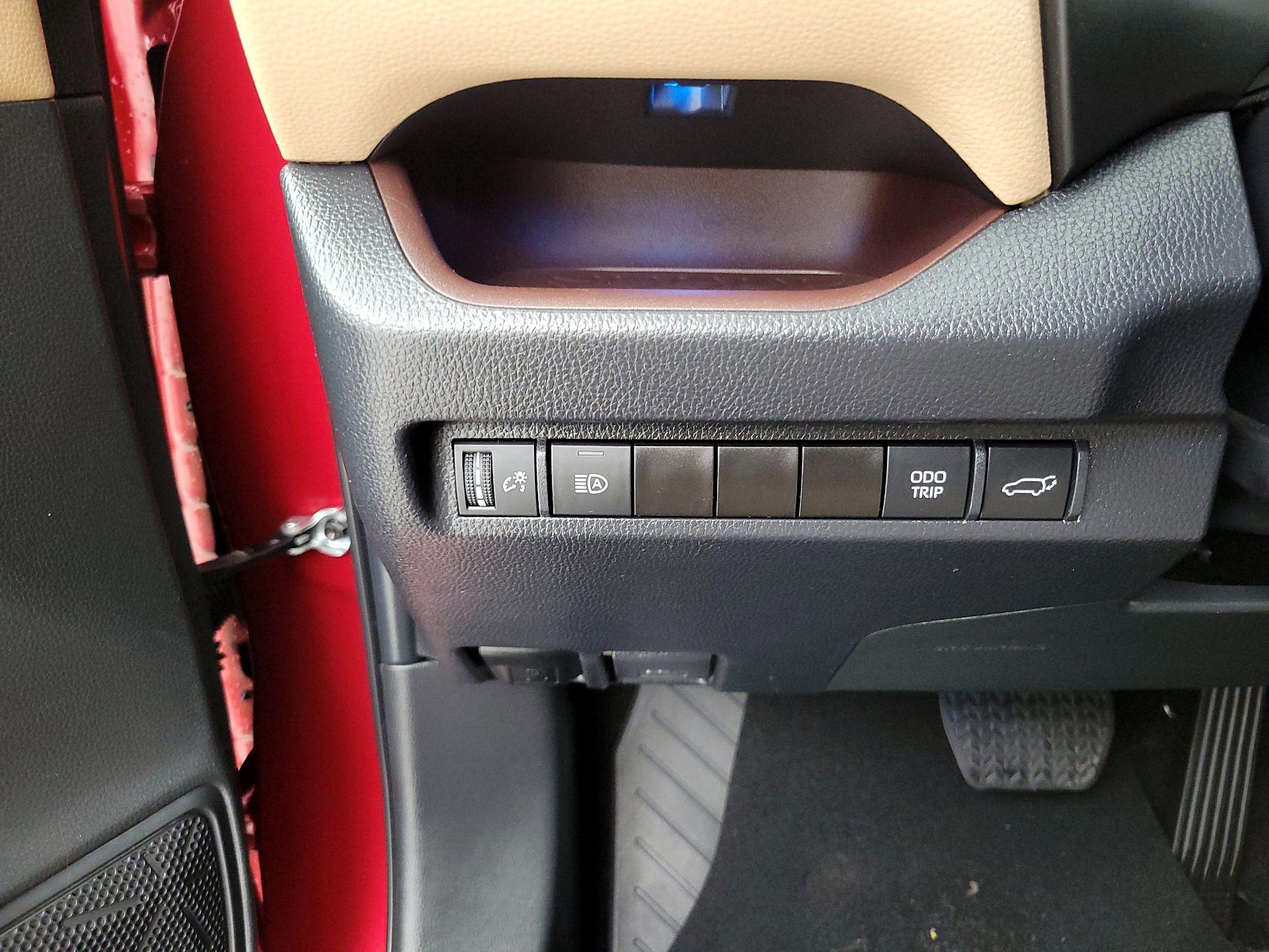 Thumbnail: 2023 Toyota RAV4 - 13