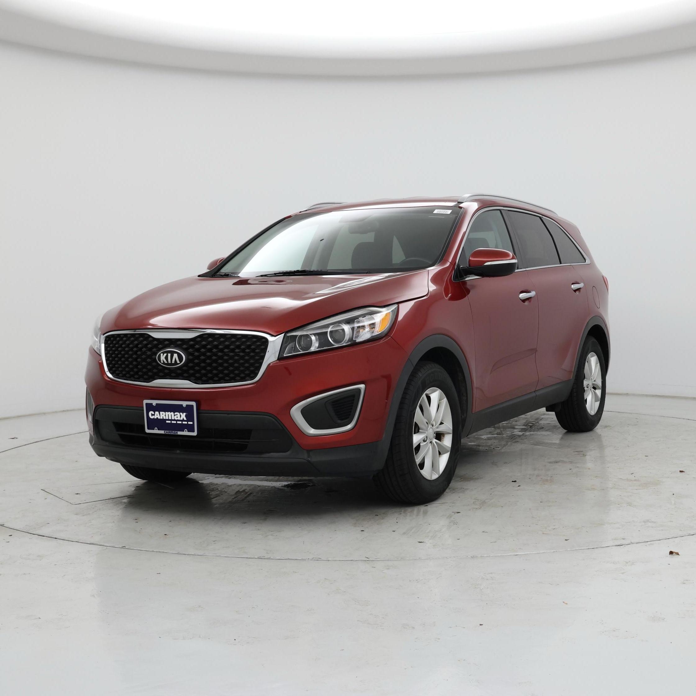 Thumbnail: 2017 Kia Sorento - 4